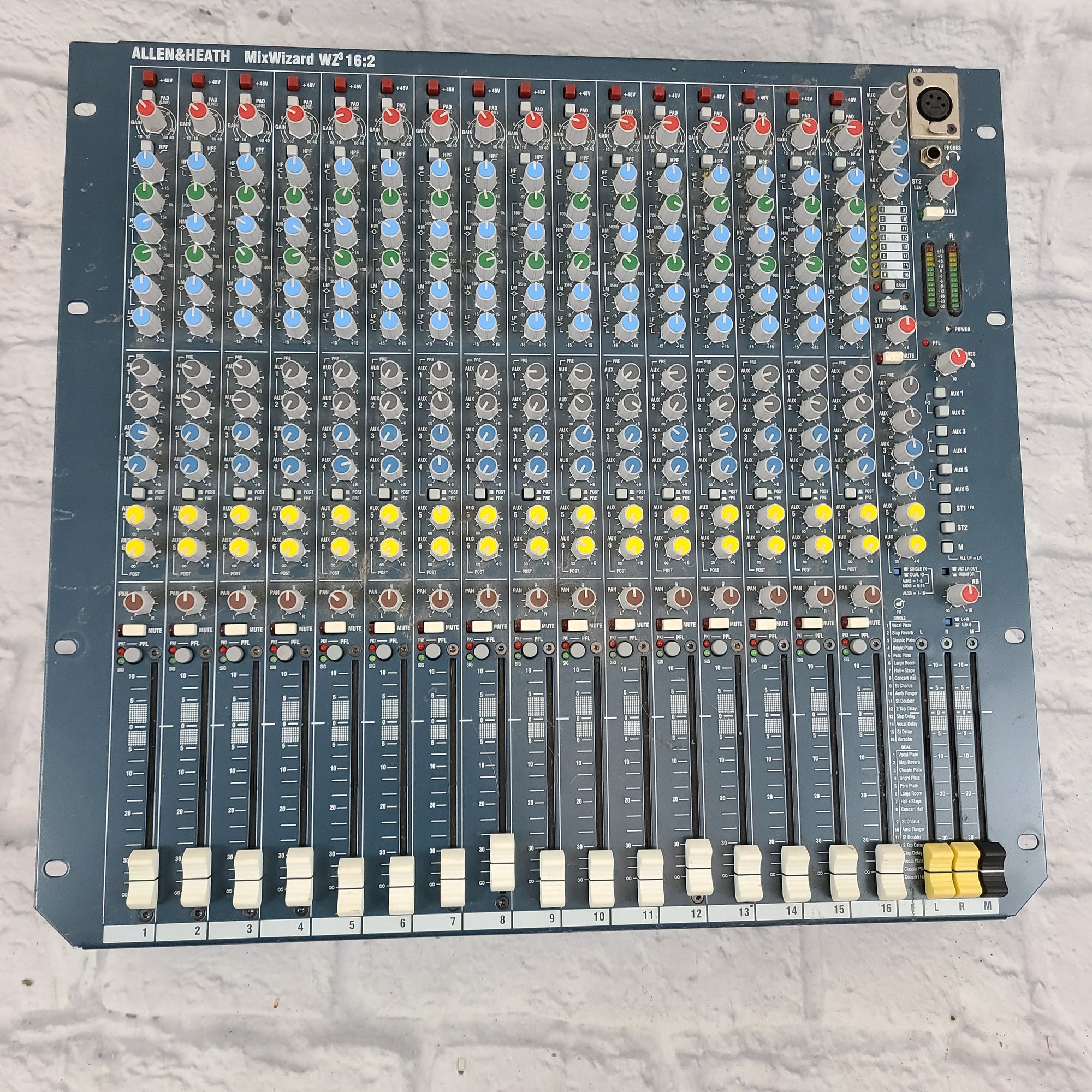 Allen & Heath MixWizard WZ3 16:2 16-Input Stereo Mixer