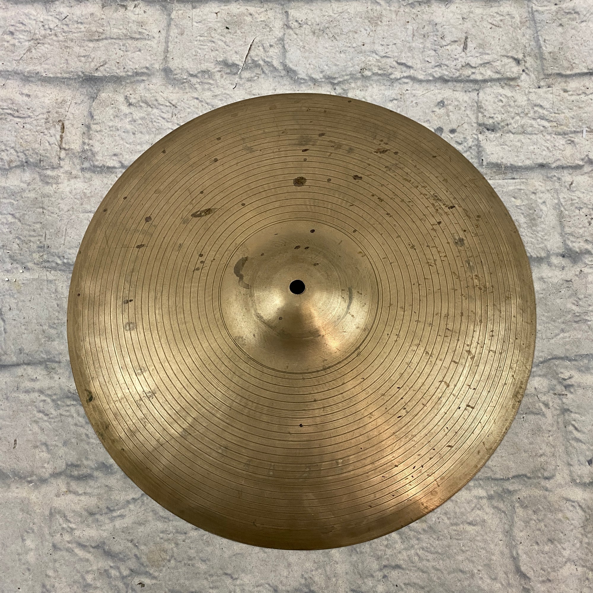 Unknown 16" Thin Crash Cymbal