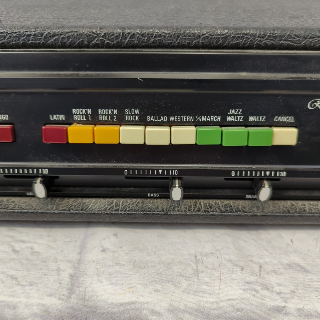 Roland Rhythm 77 Analog Drum Machine Electric
