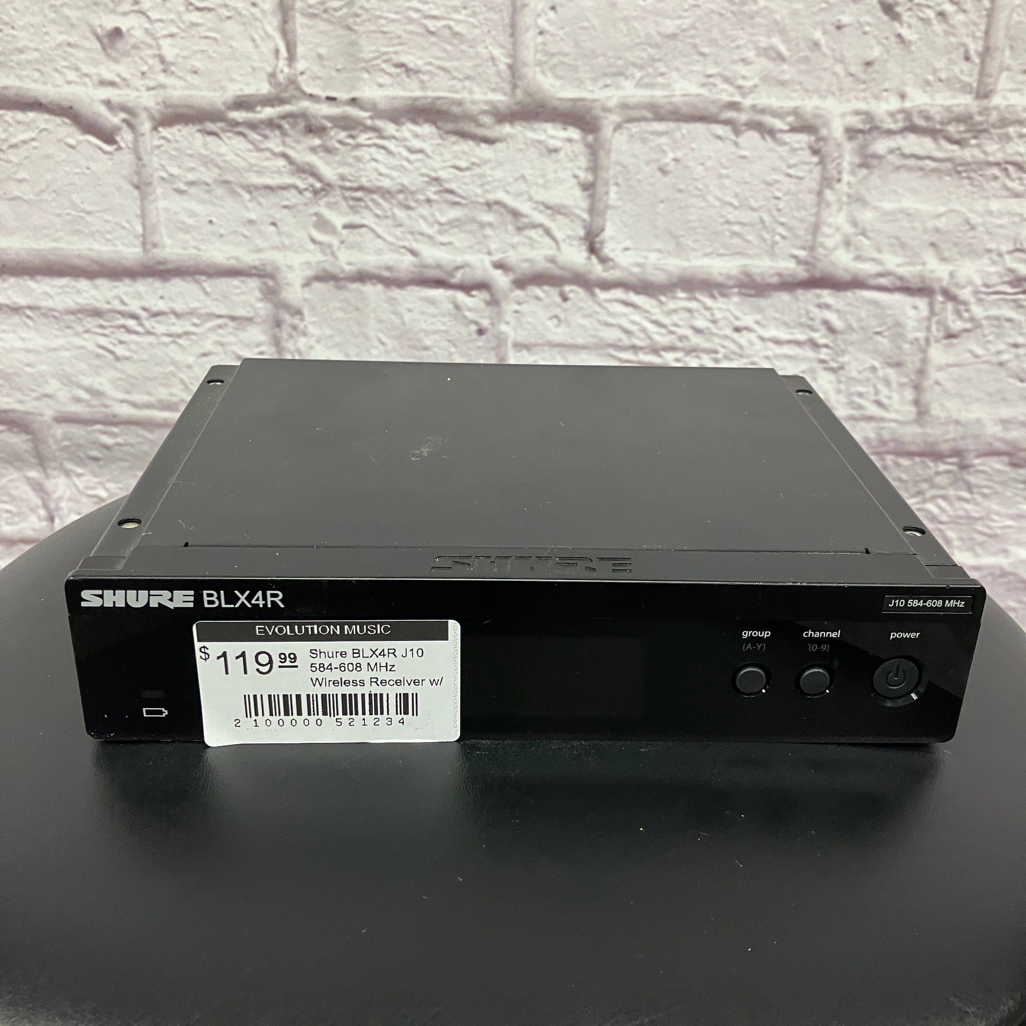 Shure BLX4R J10 584-608 MHz Wireless Receiver w/ pwr supply