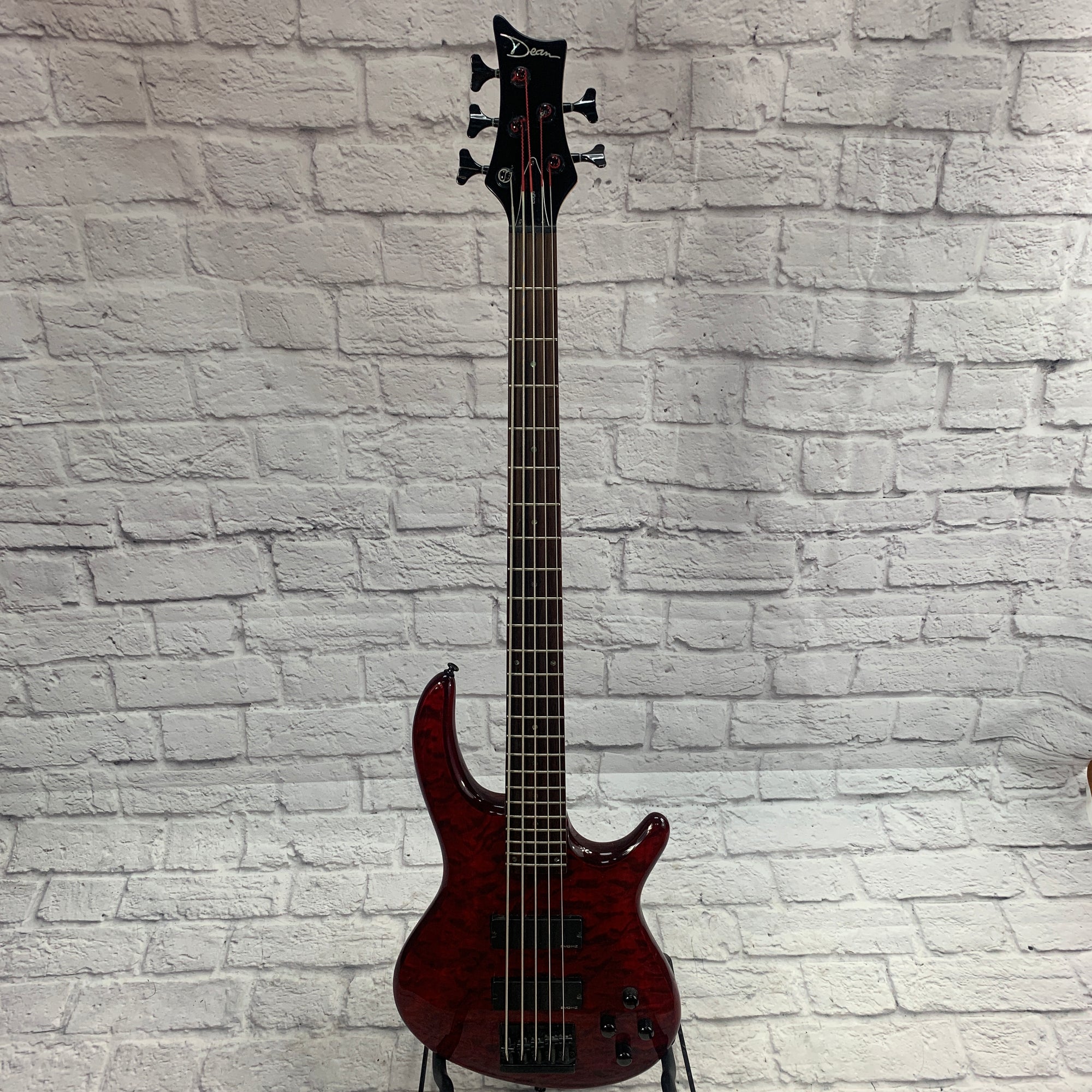 Dean Edge 5 String Bass