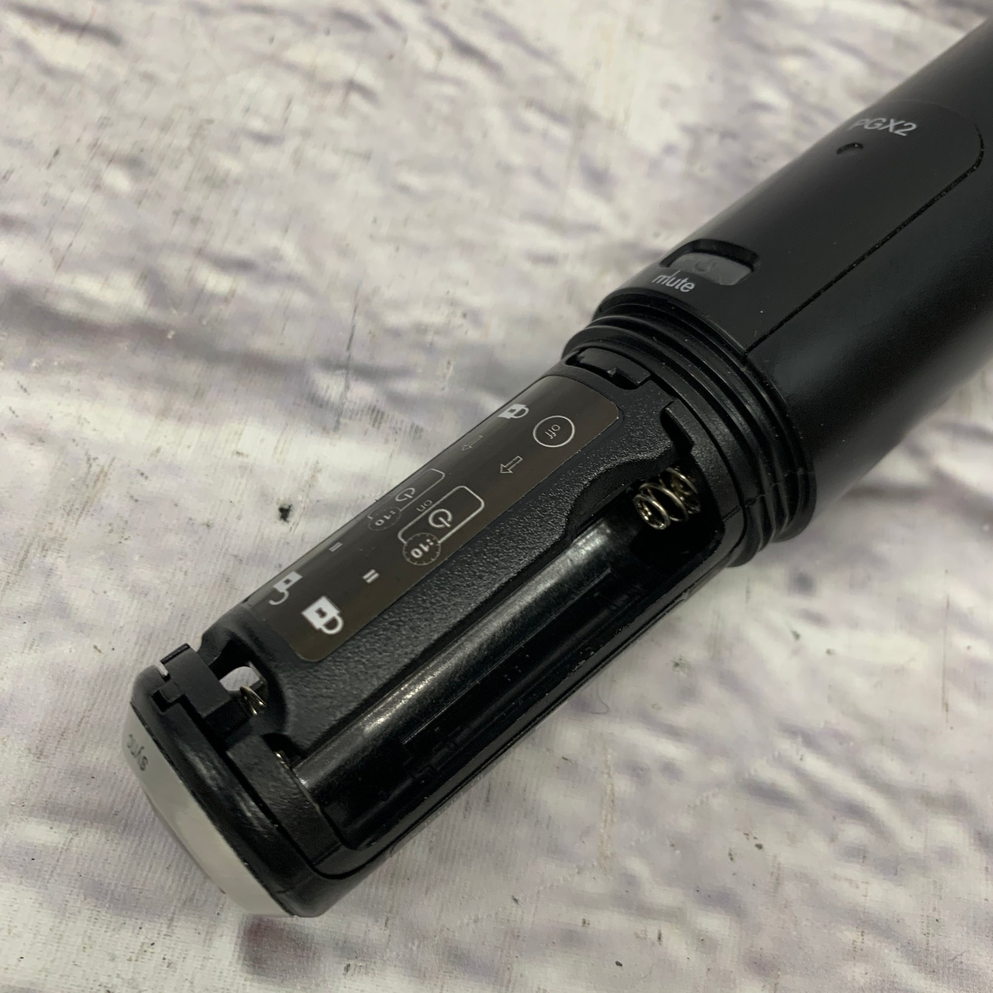 Shure Wireless PGX2 Beta 87 Microphone