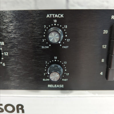 Warm Audio WA76 Discrete Limiting Amplifier