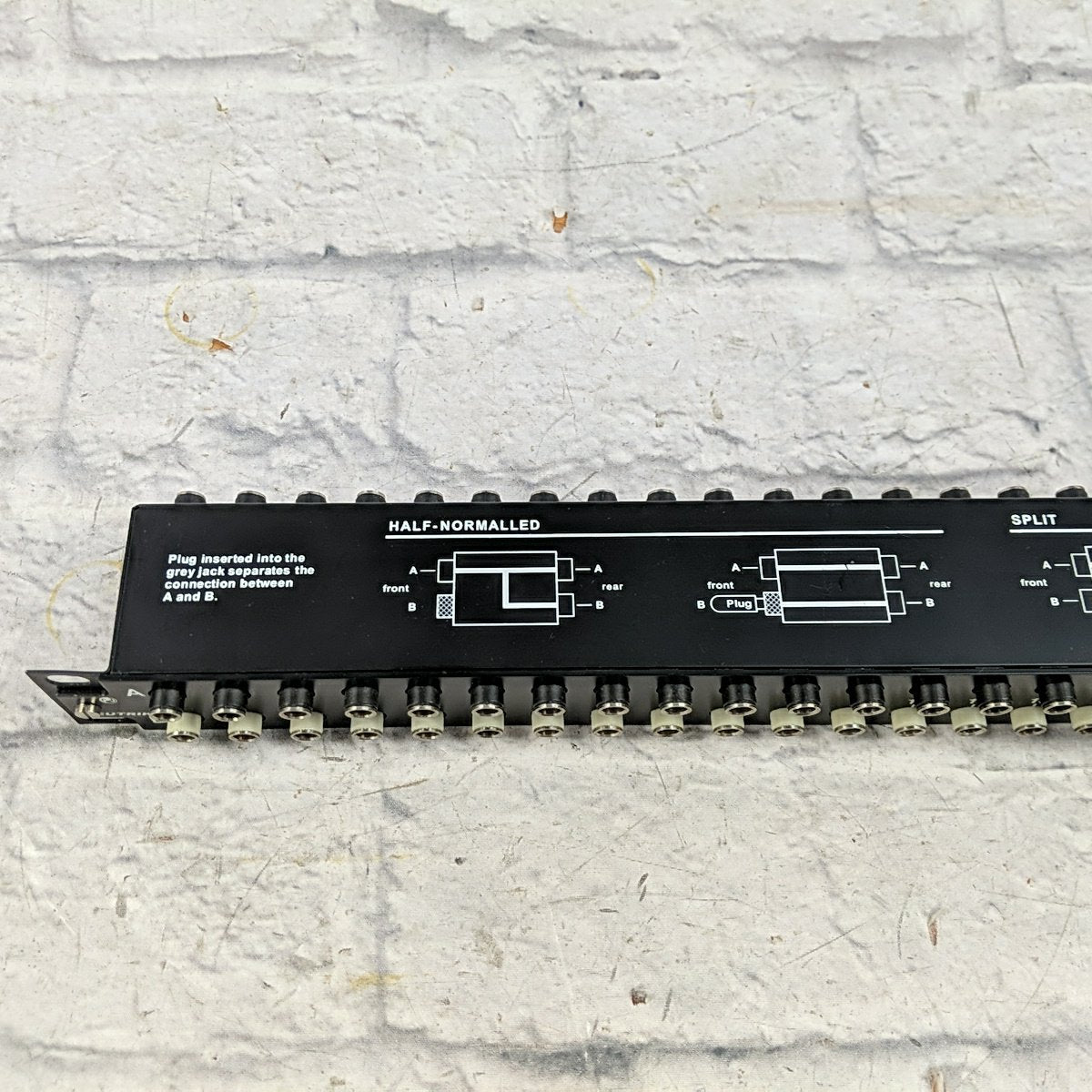 Neutrik NYS-SPP-L Modular Balanced TRS Patchbay