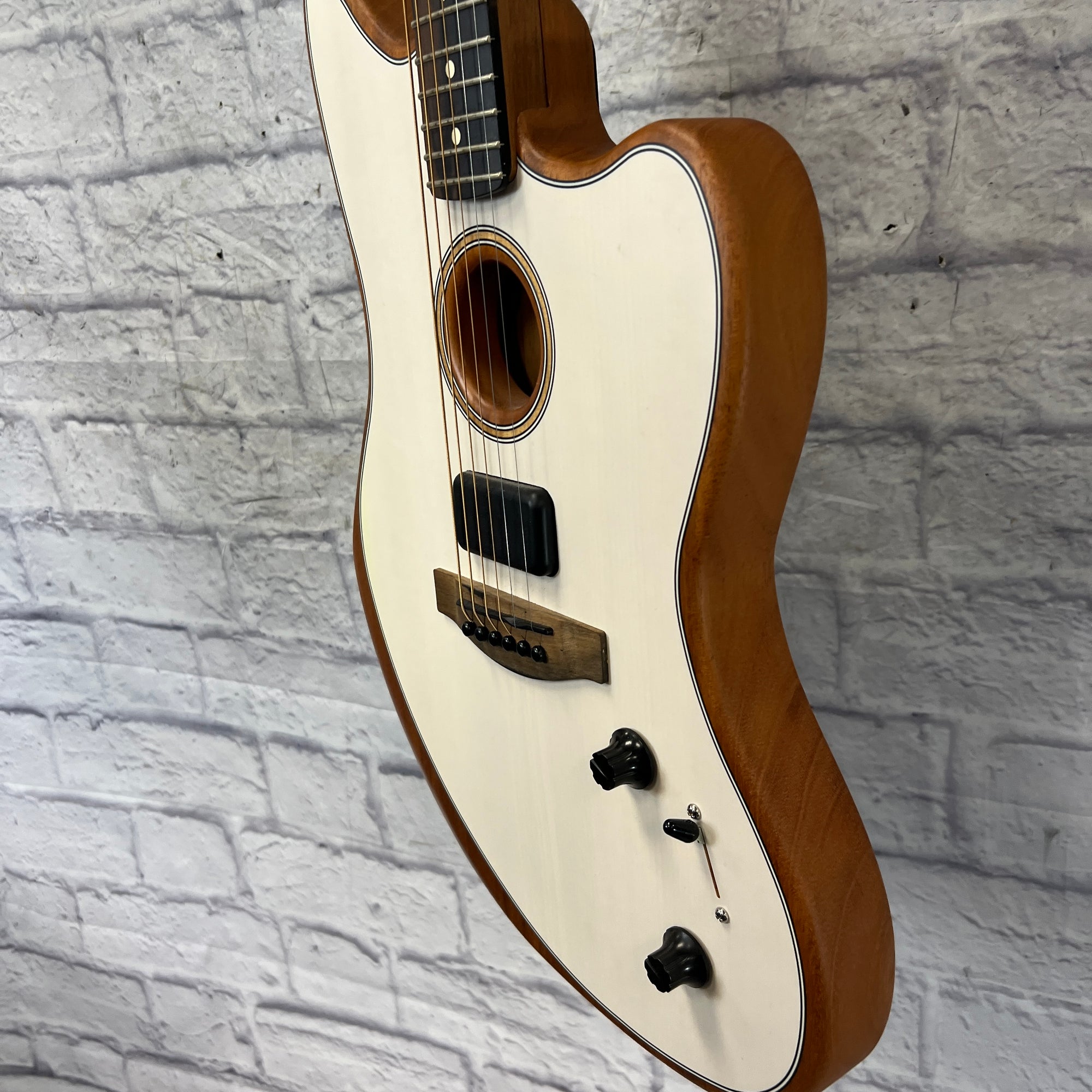 Fender American Acoustasonic Jazzmaster B-Stock