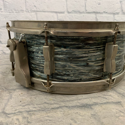 WFL Super Classic 5.5" x 14" Snare Drum - Blue Oyster Pearl