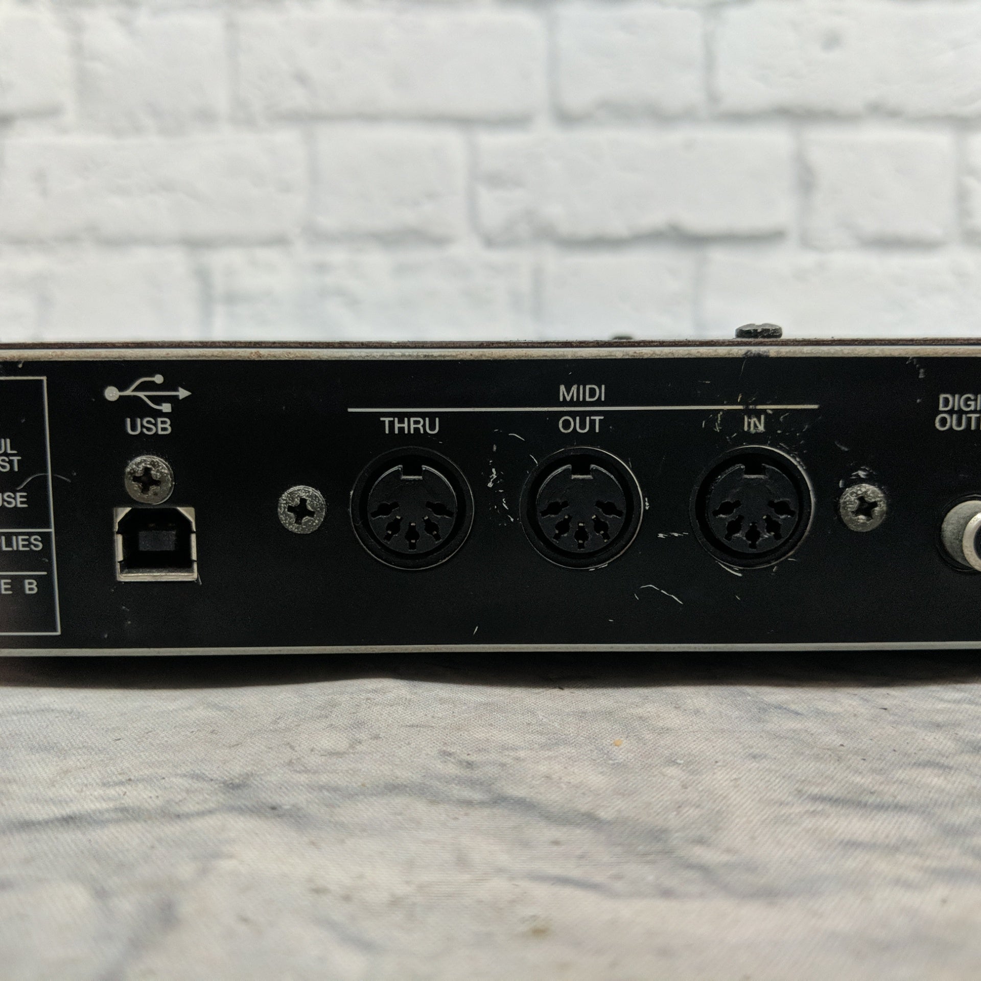 Yamaha Motif-Rack ES Rack Synth - Evolution Music
