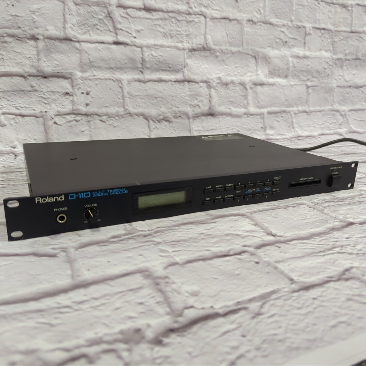 Roland D110 Multitimbral Sound Module - Evolution Music