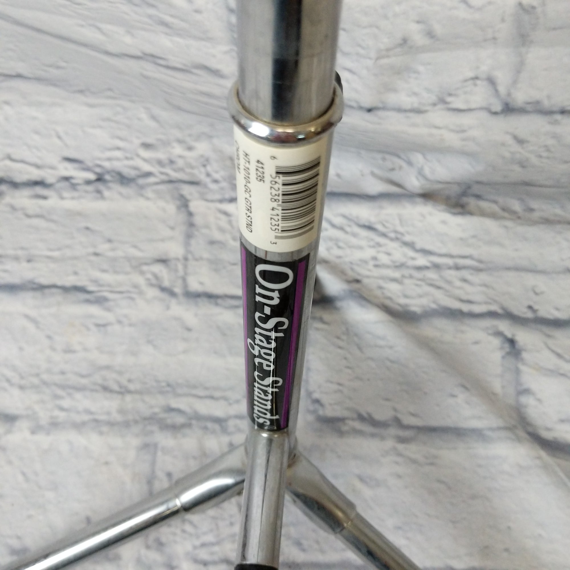 On Stage Stands guitar stand