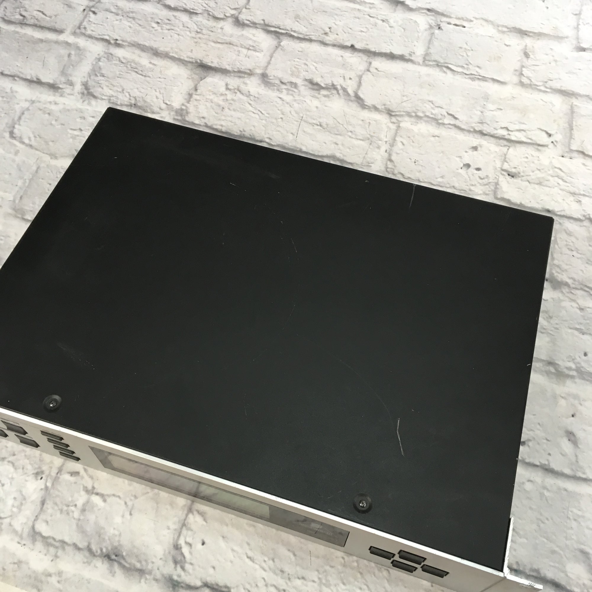 Behringer UltraCurve DSP8000 DSP Mainframe