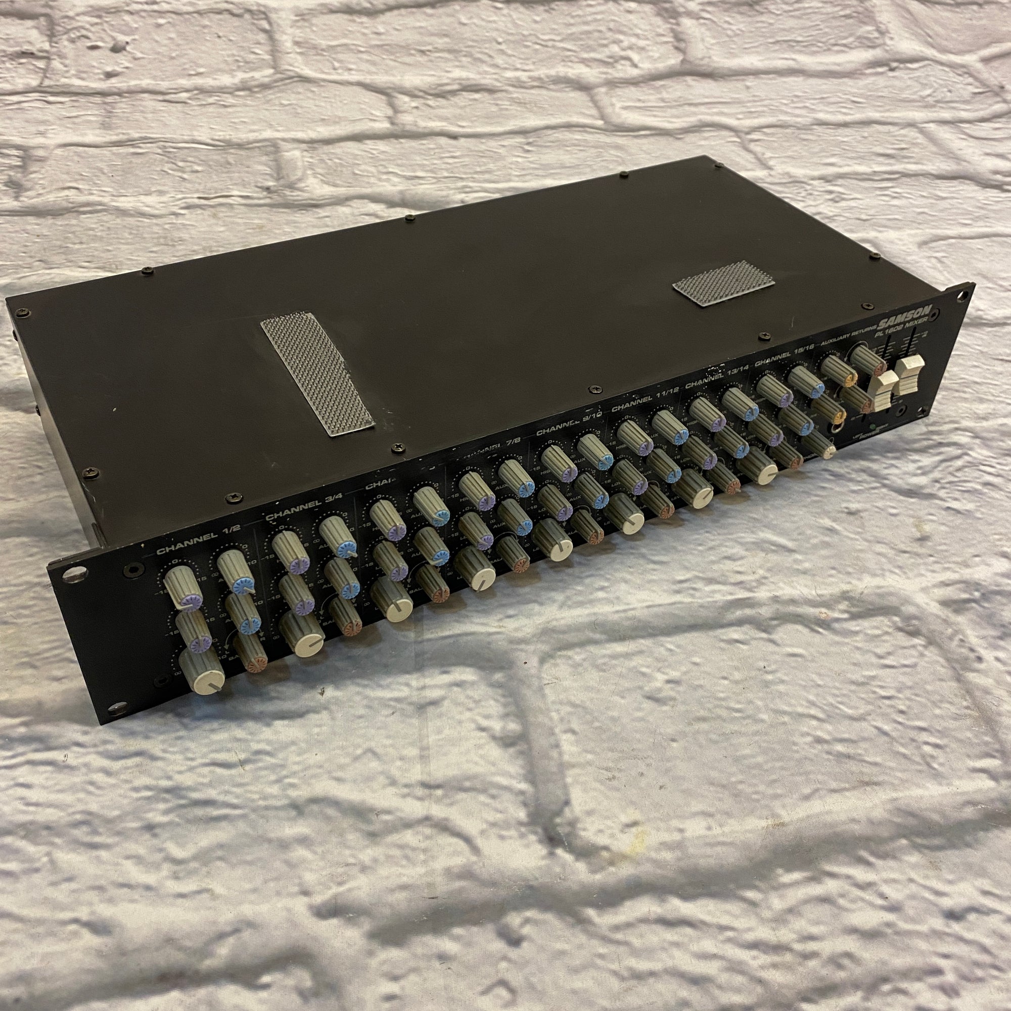 Samson PL1602 Rack Mixer