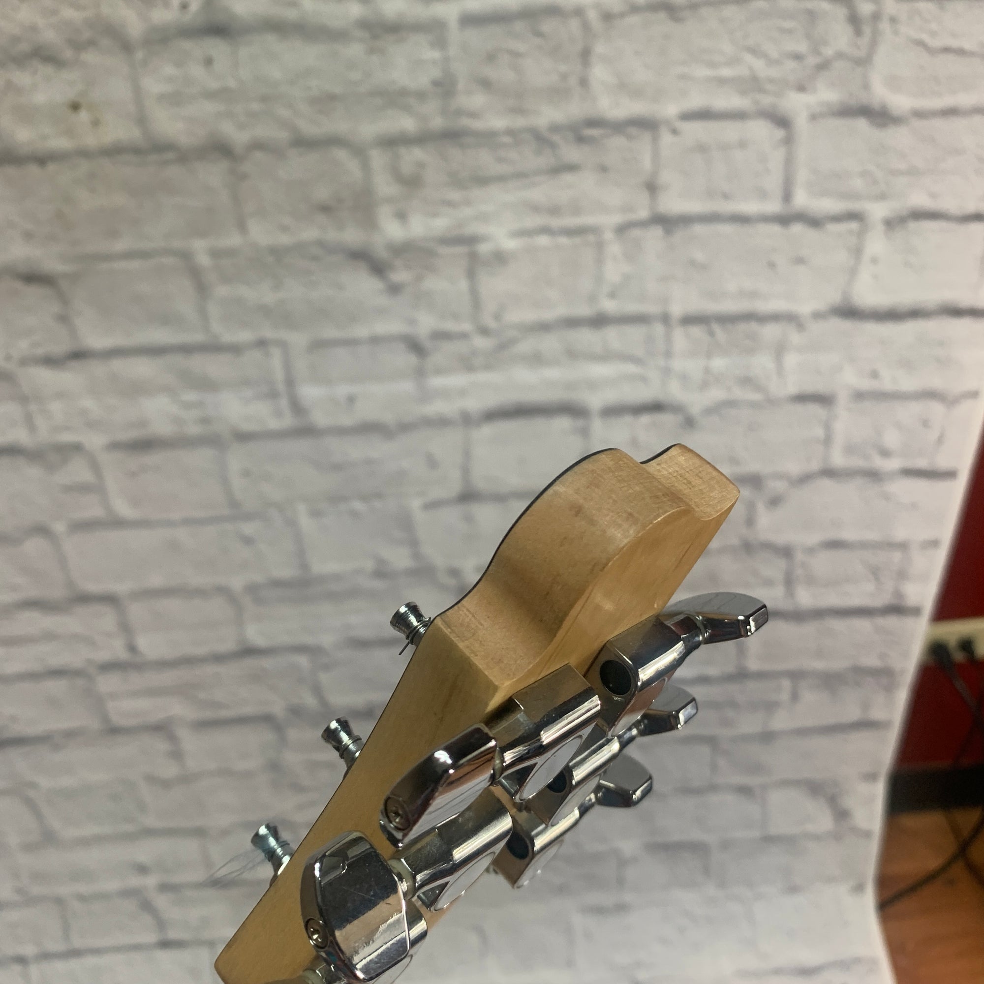 Greg Bennet Intercetpor  Electric Guitar Trans Green