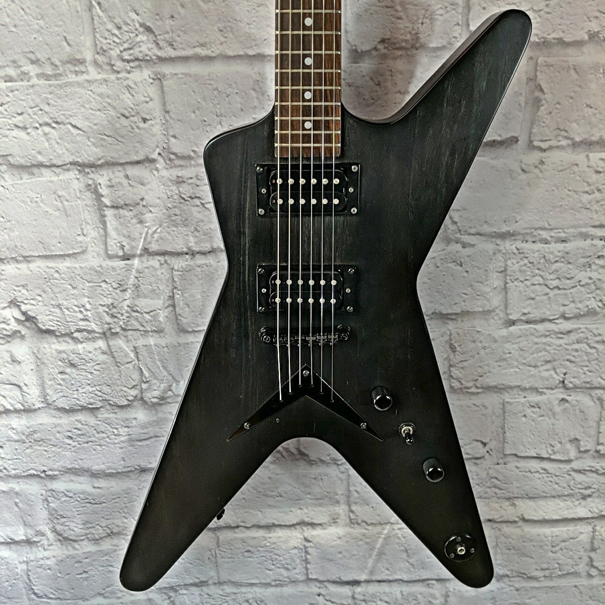 Dean ML-X エレキギター Dean ML X - What To Know & Where To Buy | Equipboard