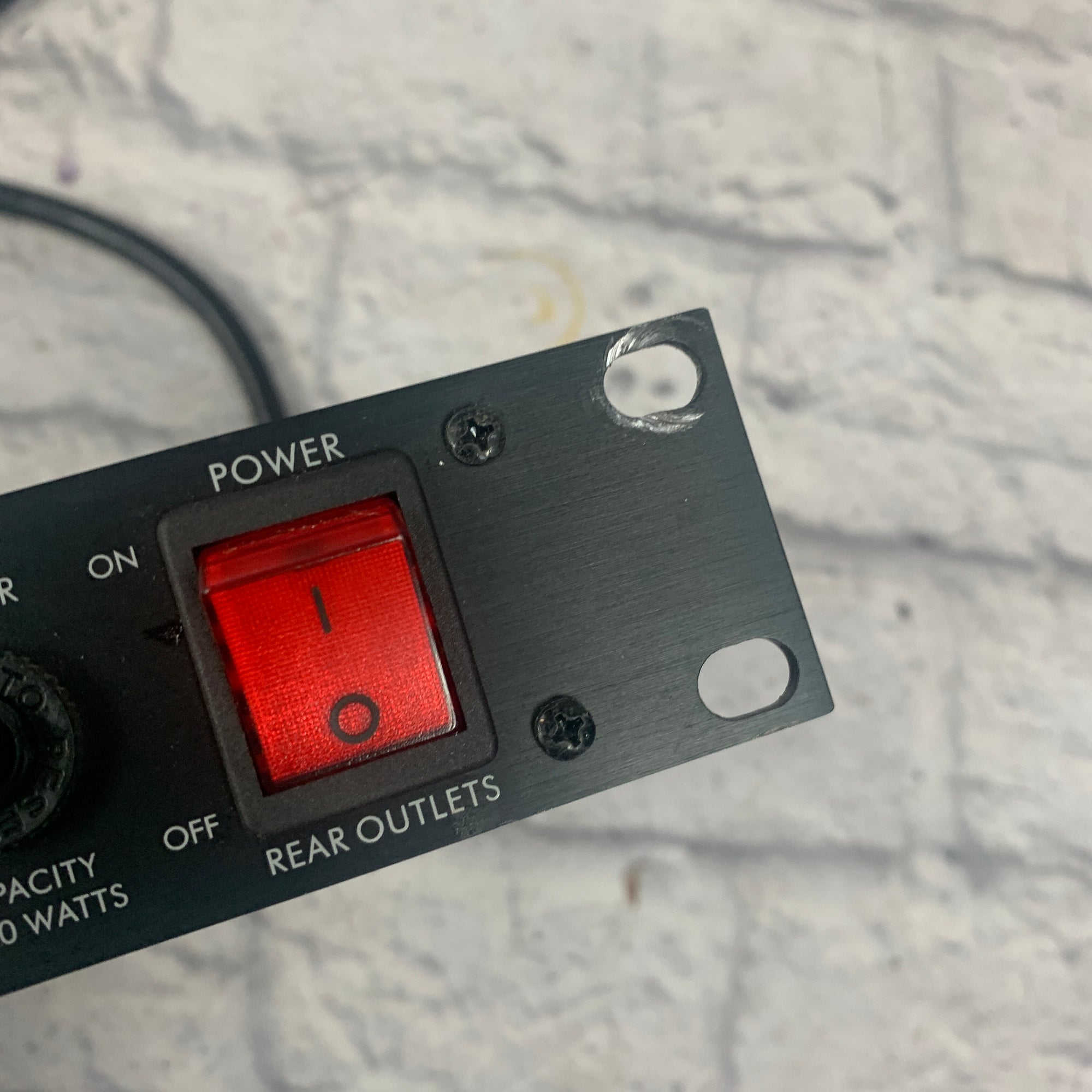 ART PowerBase PB 4x4 Power Distribution System Power Conditioner