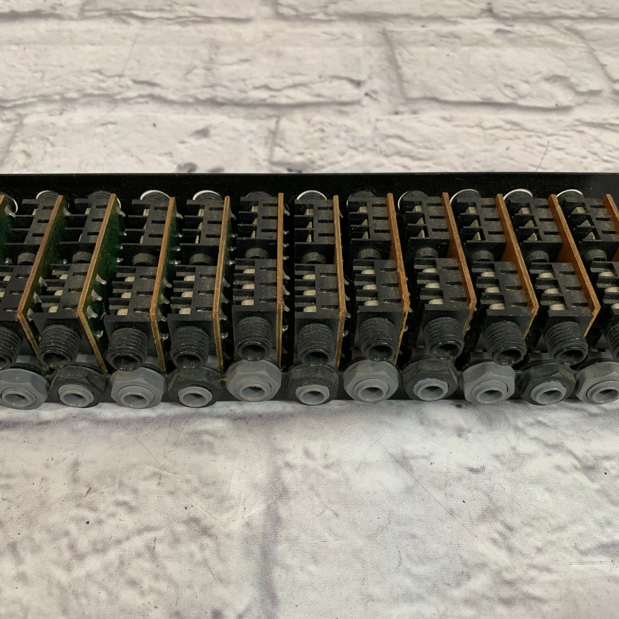 AP Audio 24 Input Patch Bay