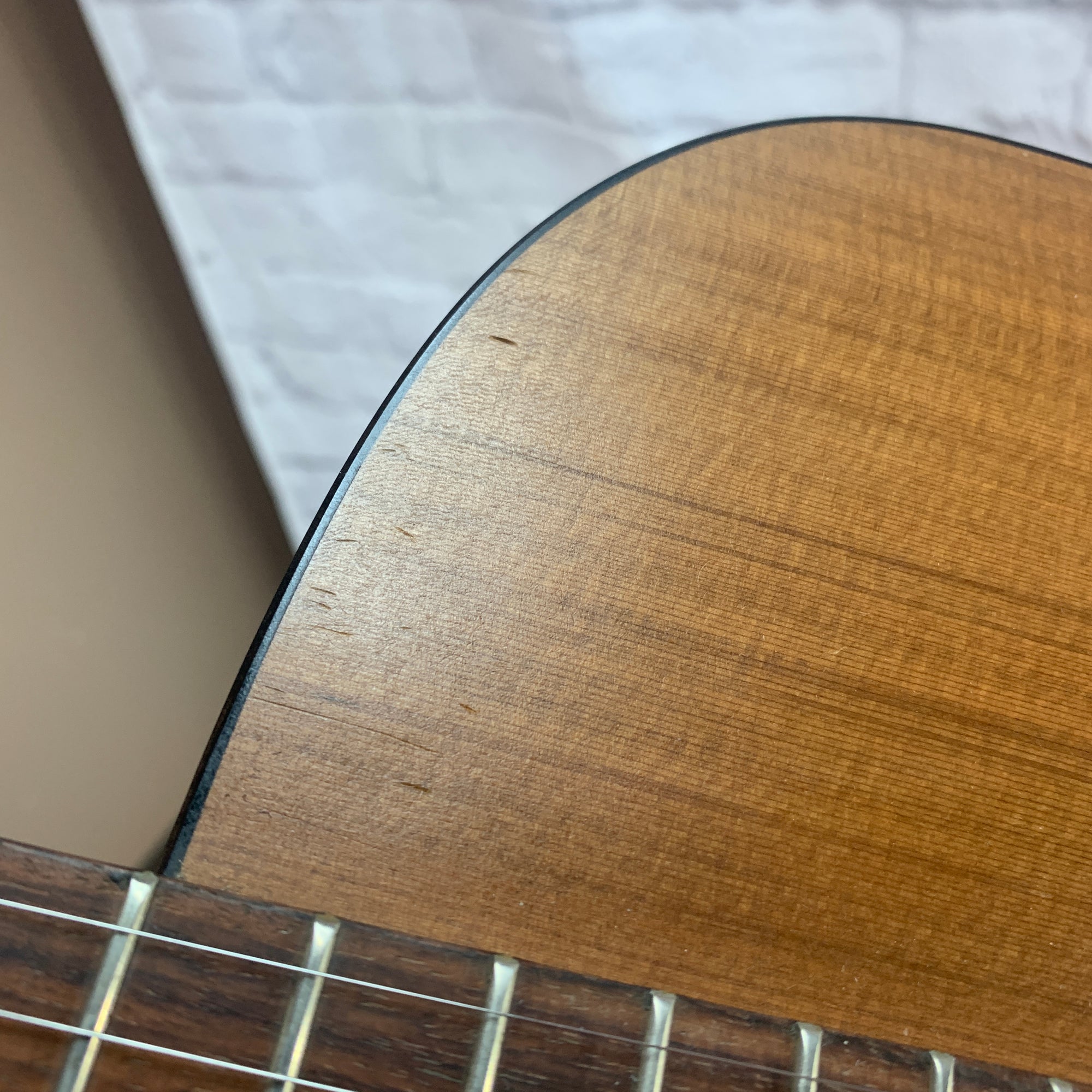 Seagull S6 Acoustic Guitar with Hard Case