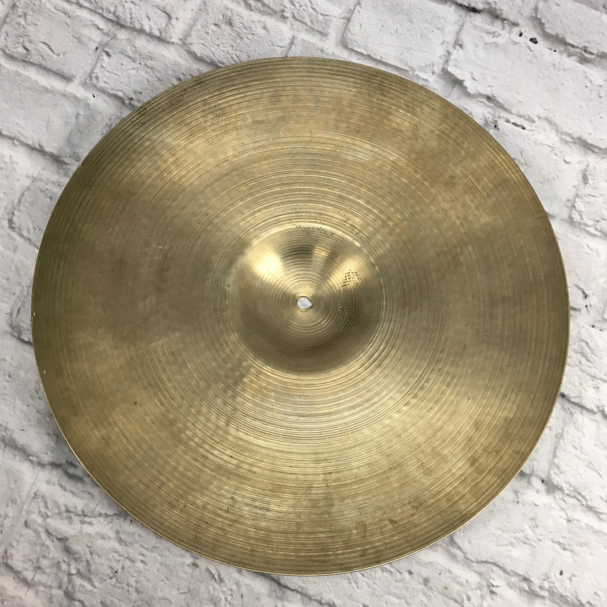 Vintage Zildjian 20 Ride Cymbal Keyholed