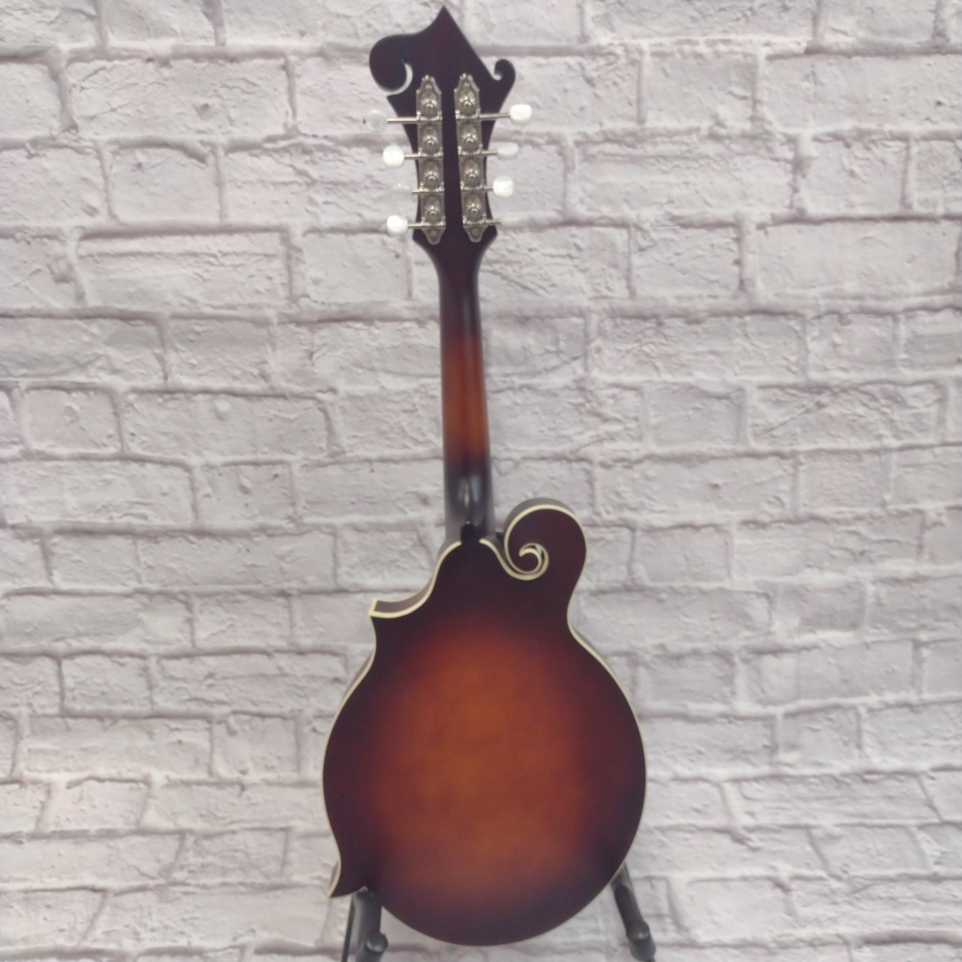 The Loar LM 310F BRB Mandolins