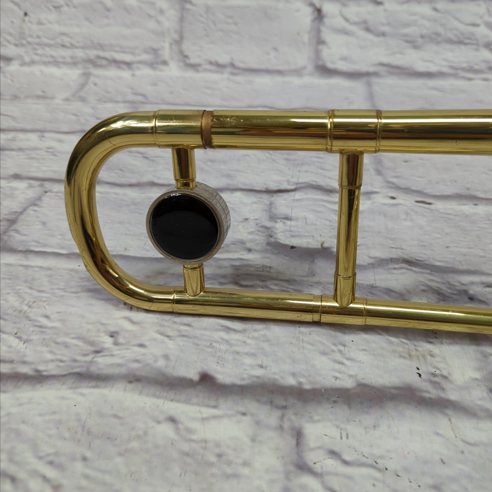 Hunter 6420L Bb Student Slide Trombone - Includes 12C mouthpiece and hard case - Ready to play!