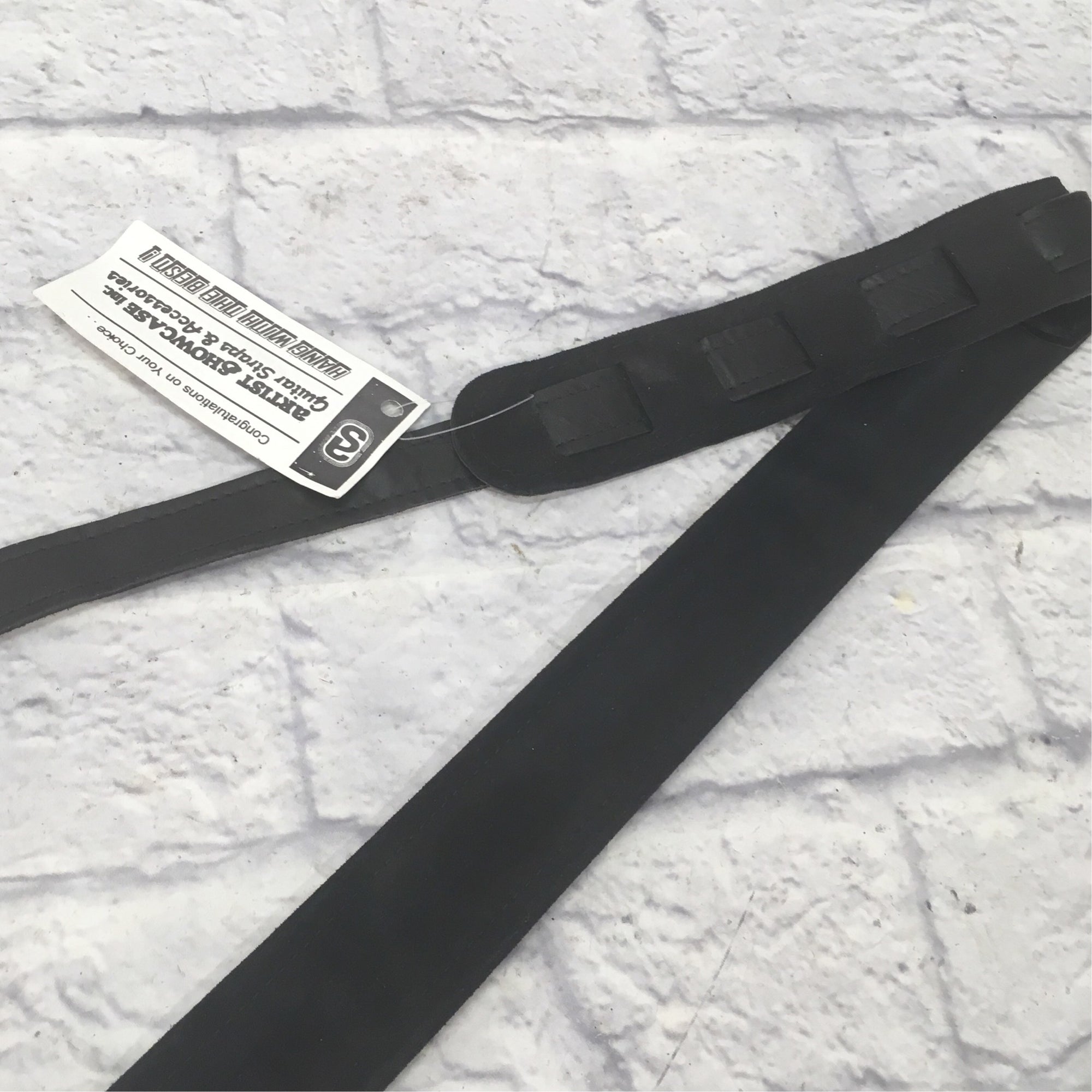 Artist Showcase Leather Guitar Strap Guardsman Elite (Thin Grippy Black)