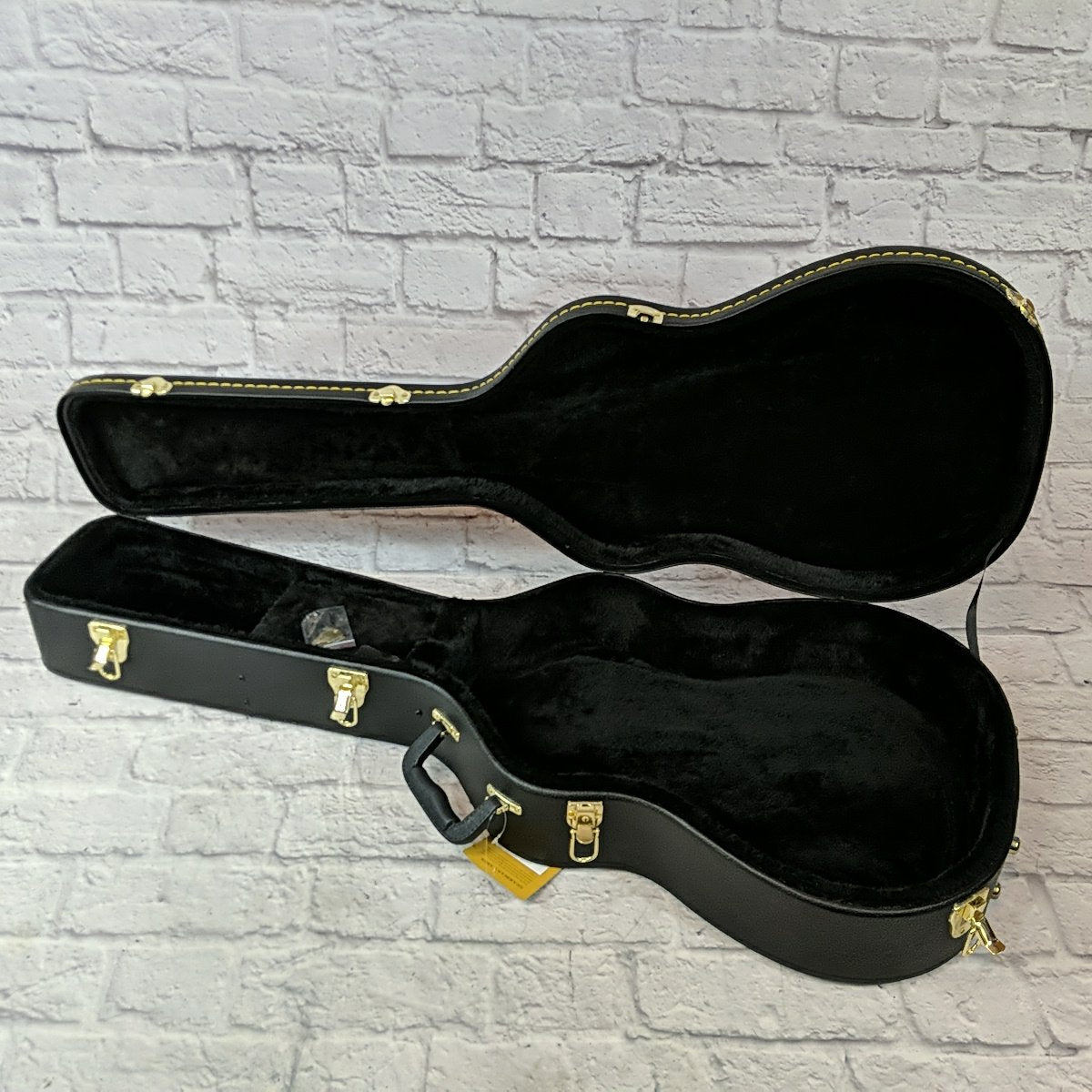 Guardian CG-020-C Black Classical Guitar Case