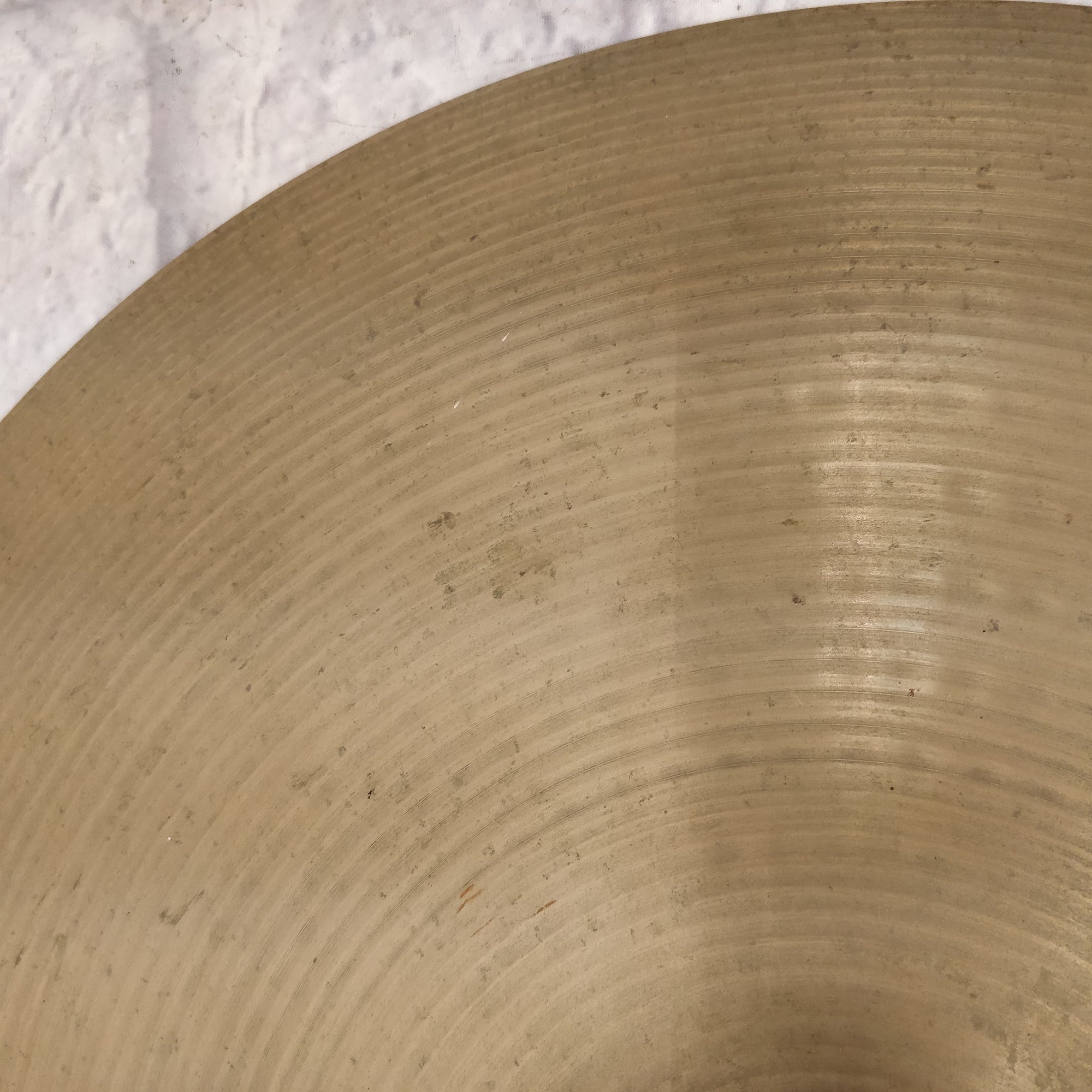 Vintage Late 60s Zildjian 17in Thin Crash Cymbal