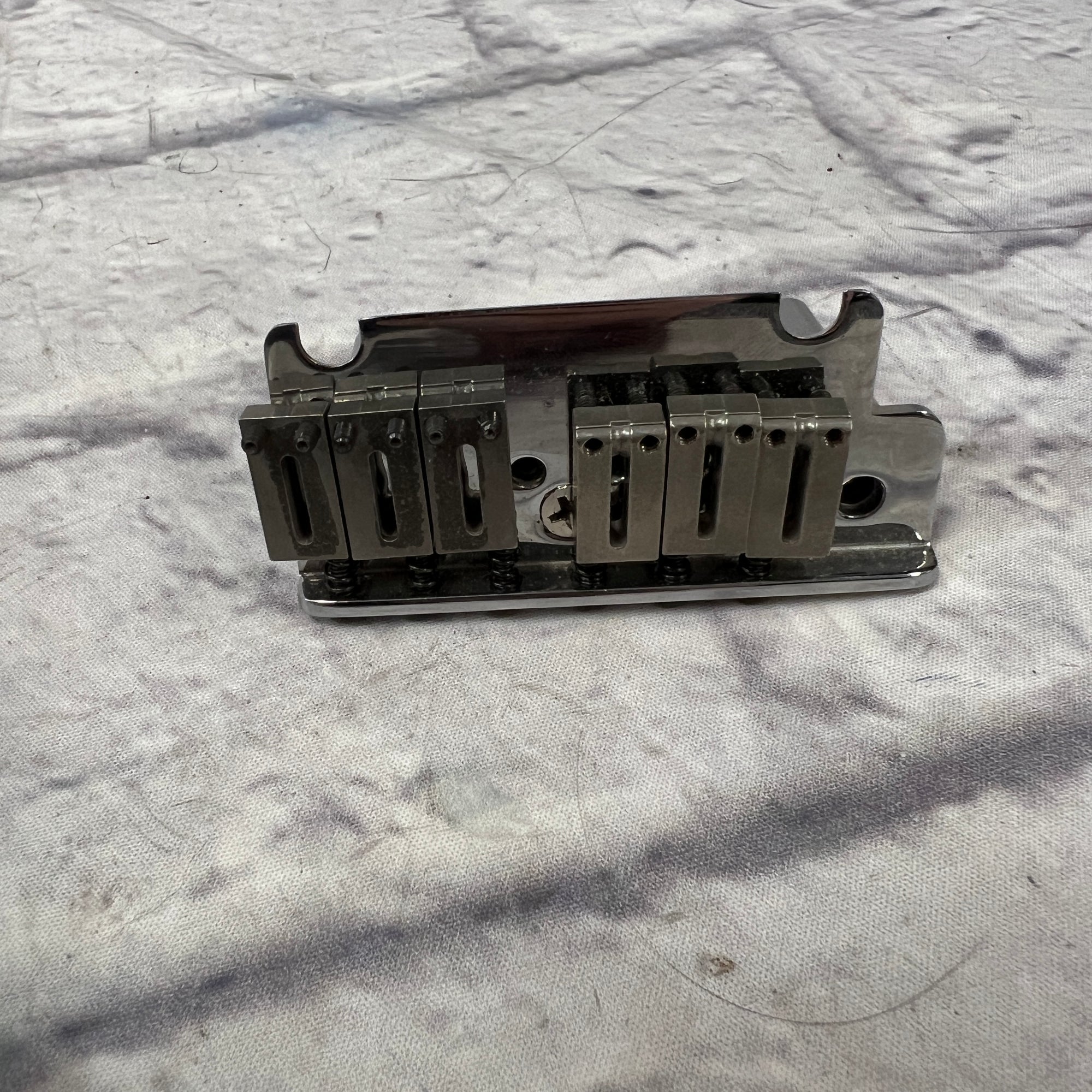 Fender American Standard Tremolo Bridge 86-07 0992050000