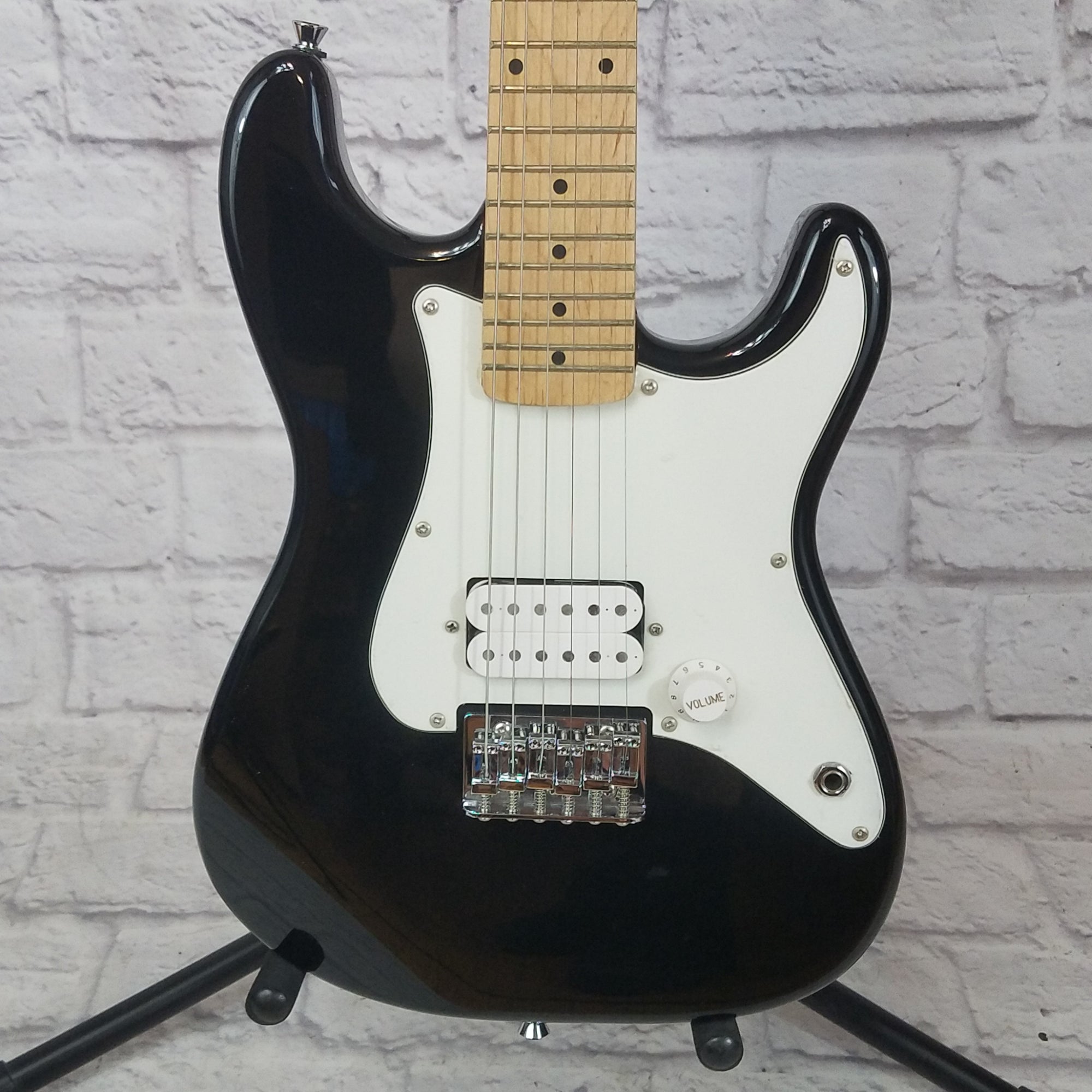 New York Pro 3/4 Size Electric Guitar Black