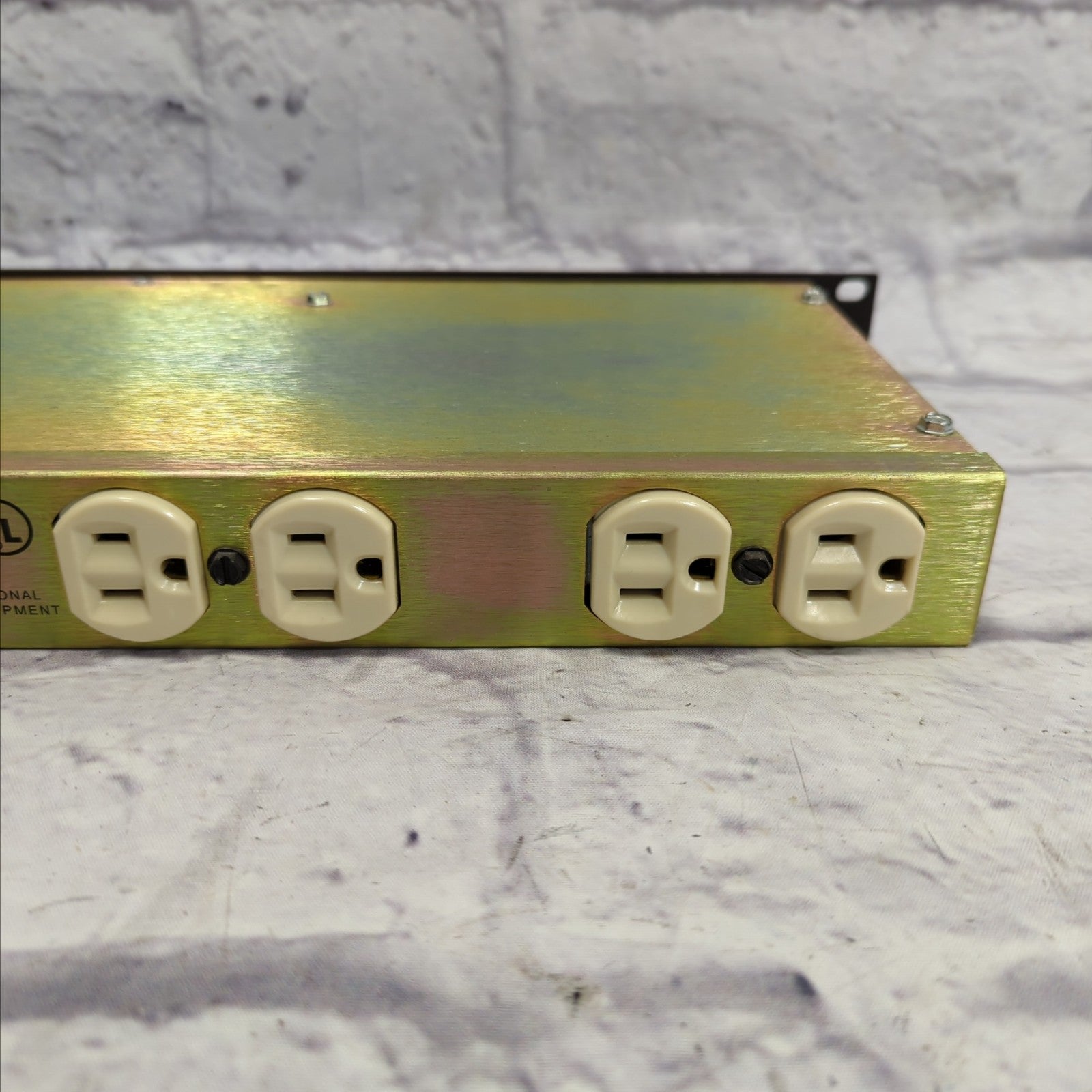 Furman PL-8 Power Conditioner