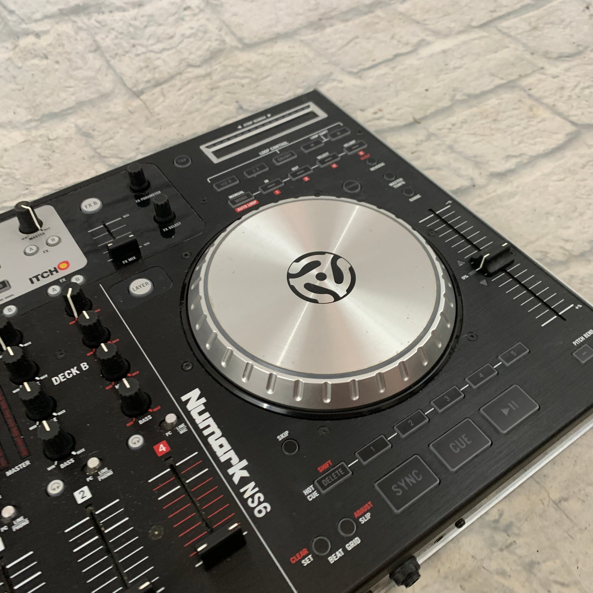 Numark NS6 Digital DJ Controller Serato AS IS