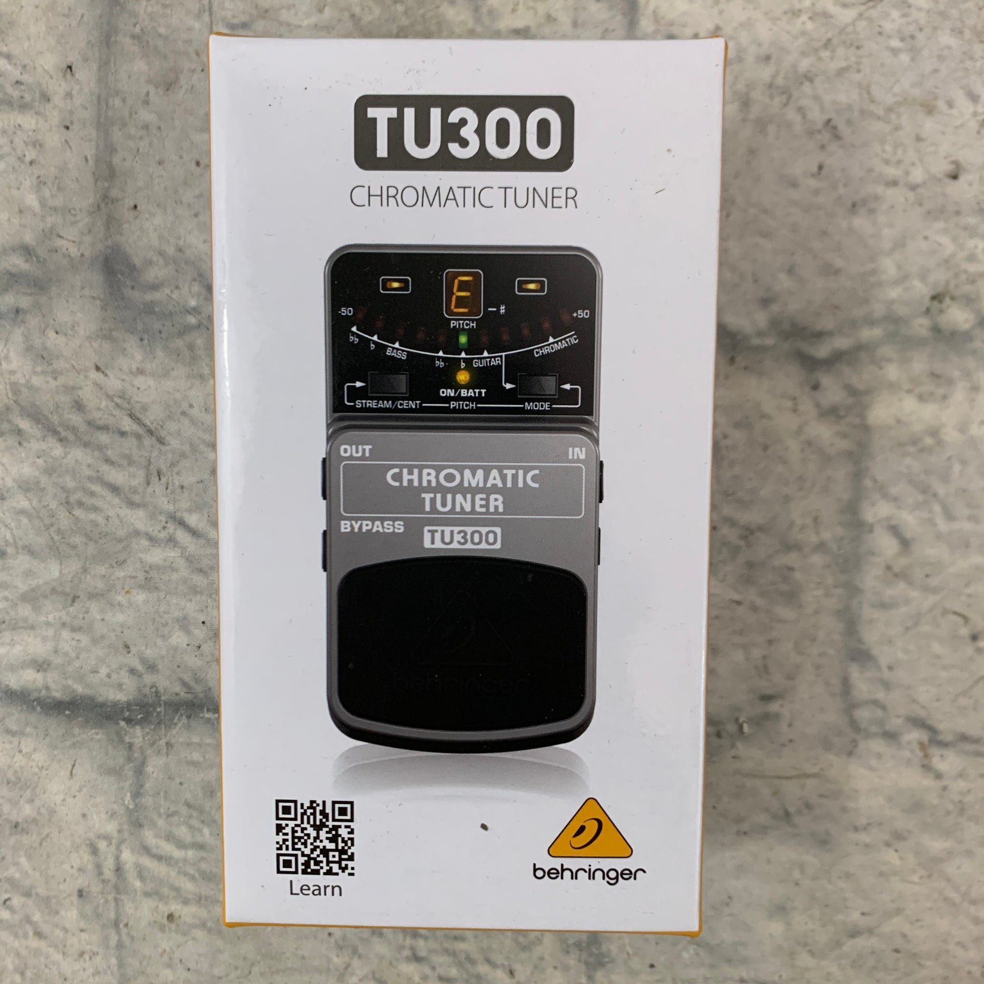 Behringer Chromatic Tuner Pedal TU300