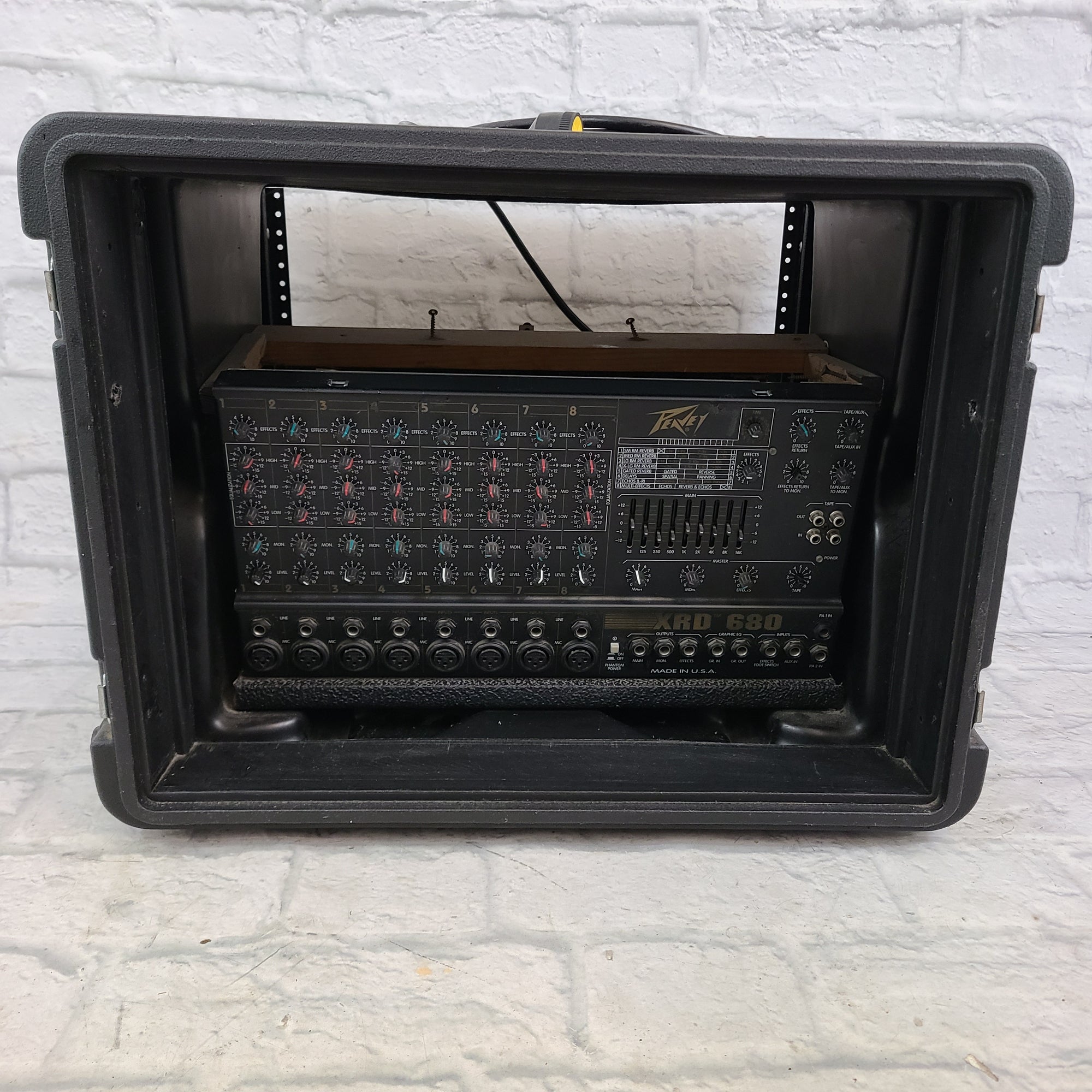 Peavey XR 600 Mixer Amp Power Amp