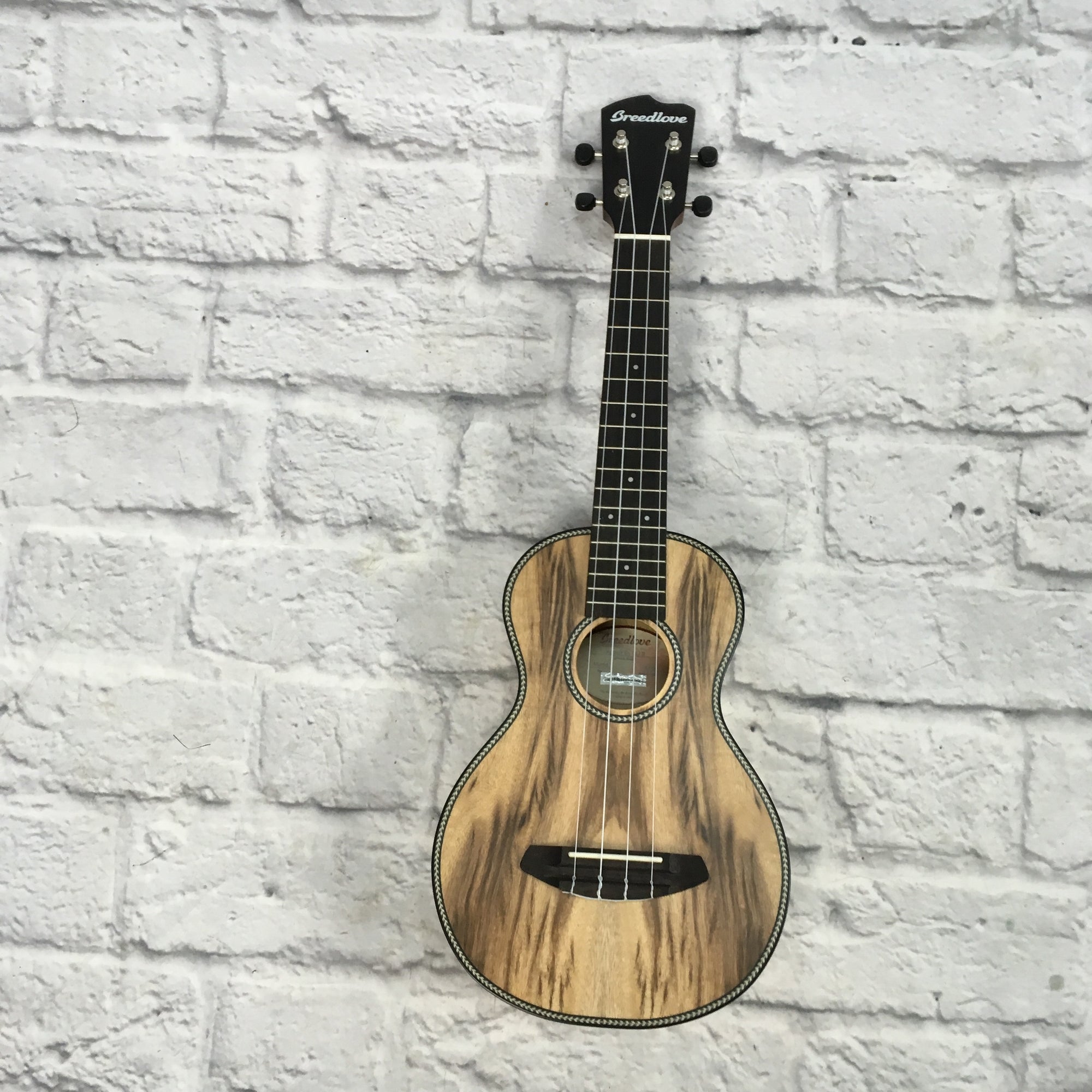 Breedlove Pursuit Ex Cu S Concert Ukulele