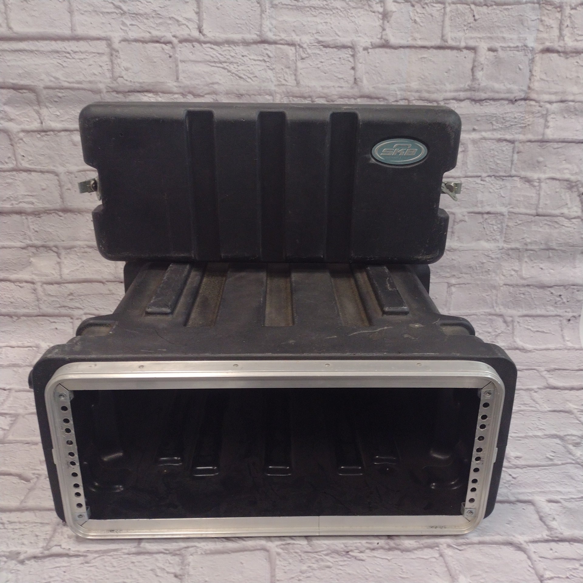 SKB Rack Case 4U