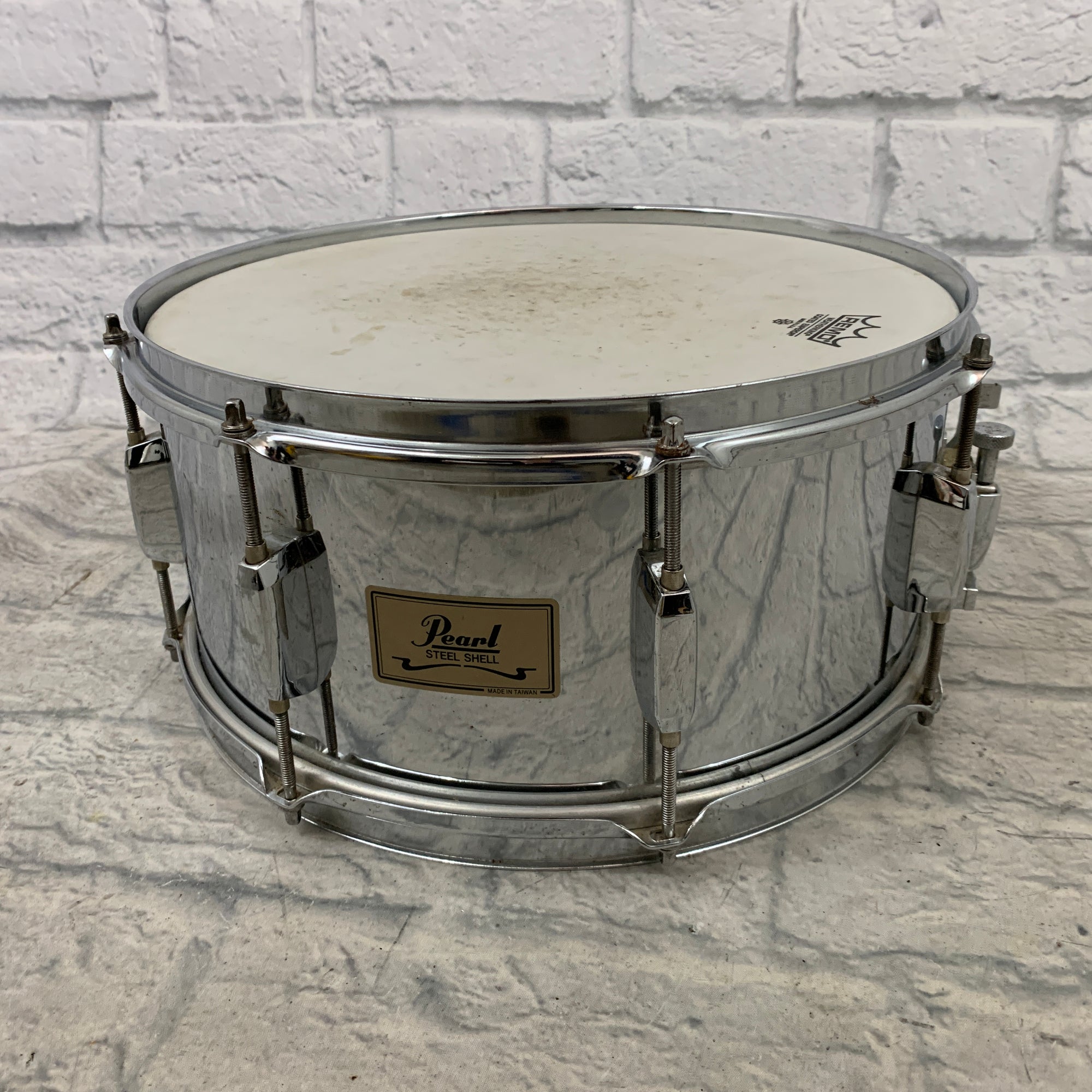 Pearl 6.5" x 14" Steel Shell Snare Drum