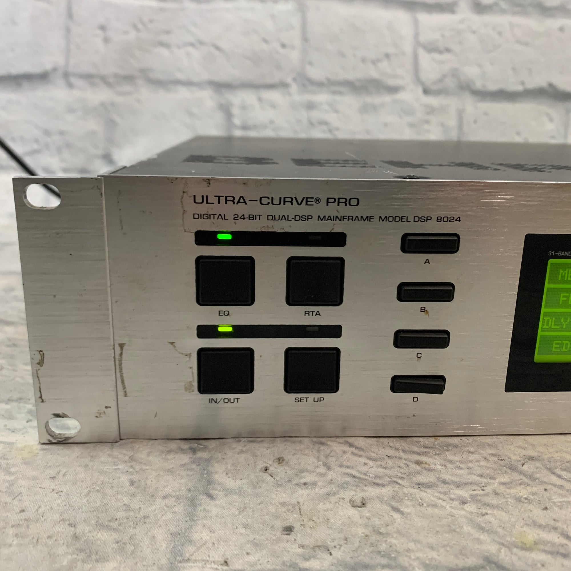 Behringer Ultra-Curve Pro Digital Dual-DSP Model 8024