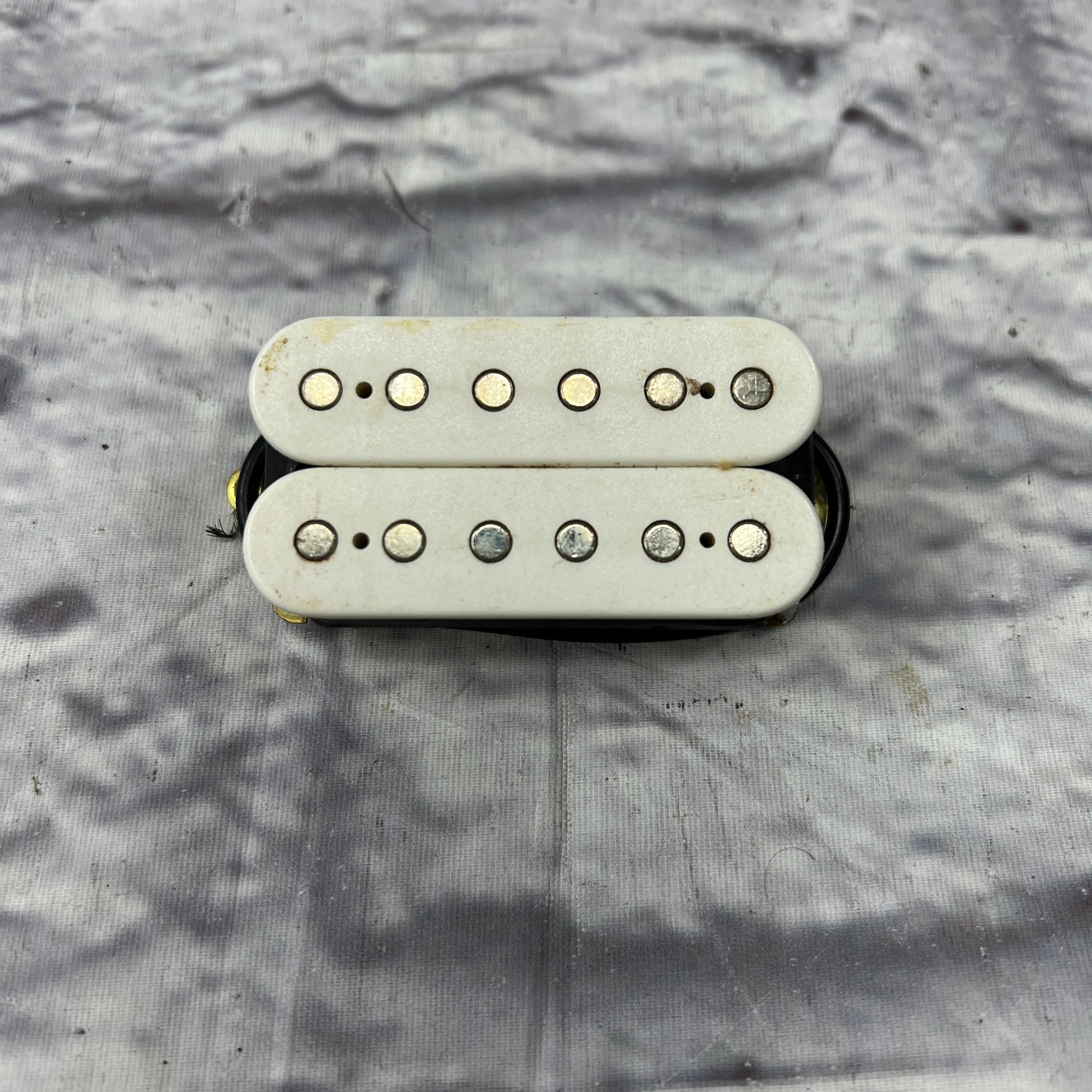 Unknown 3.9k Humbucker Pickups