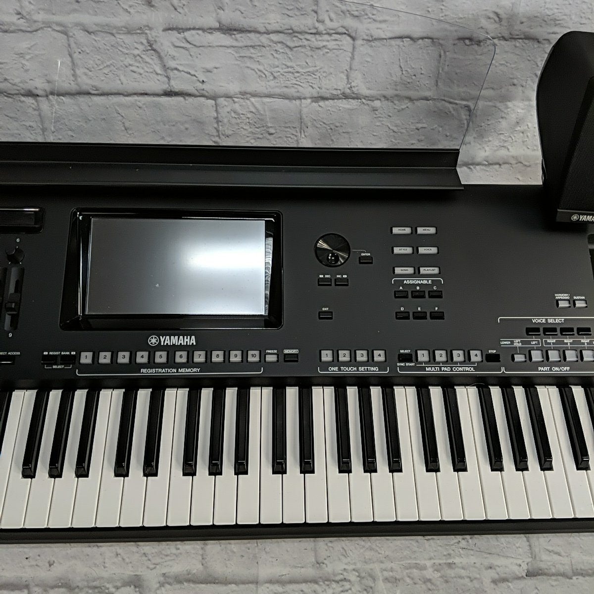 Yamaha Genos 76 Workstation Workstation