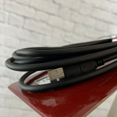 Livewire Essential USB 2.0 Data Cable 10 ft. Black