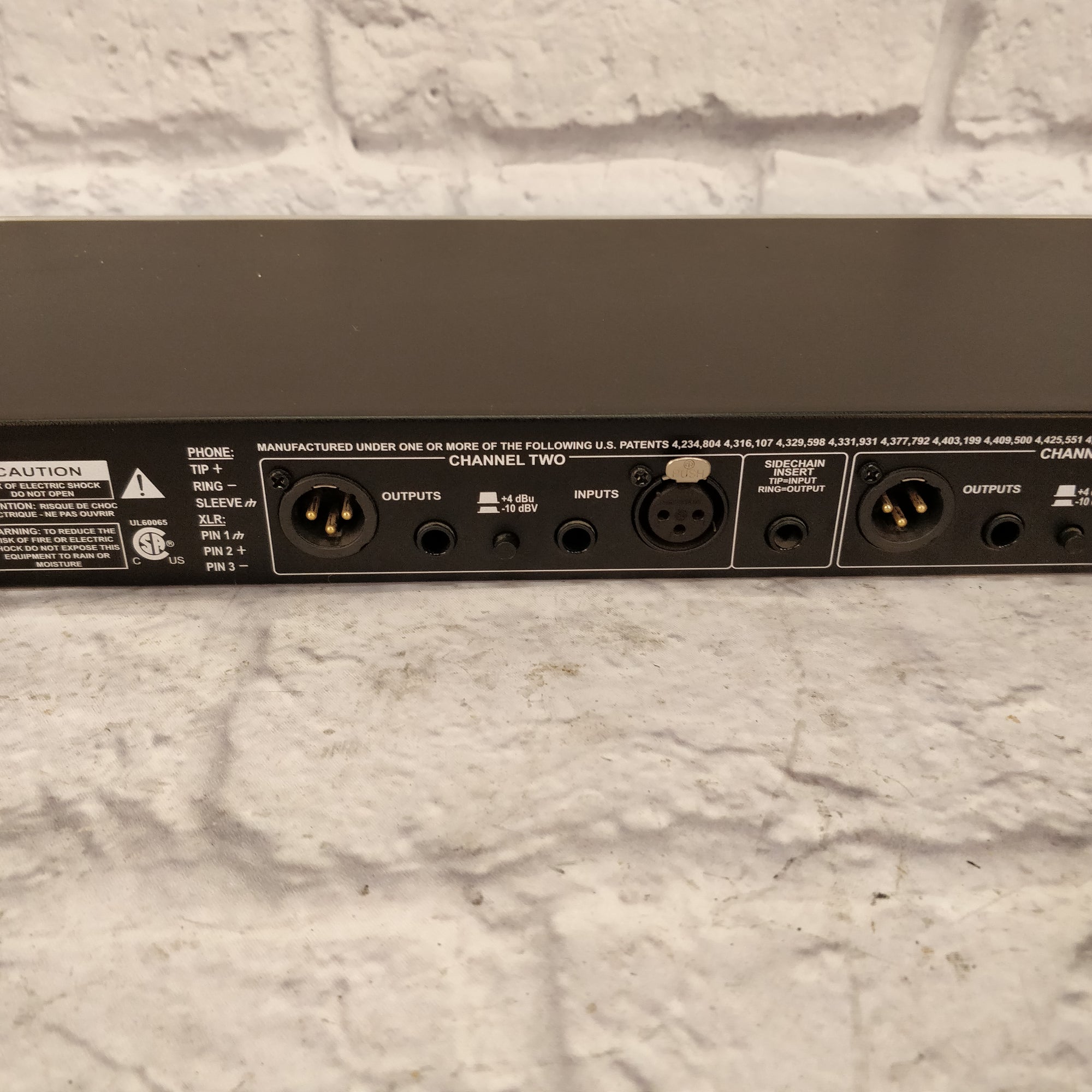 DBX 266XS Stereo Compressor Limiter & Noise Gate Dynamics Processor