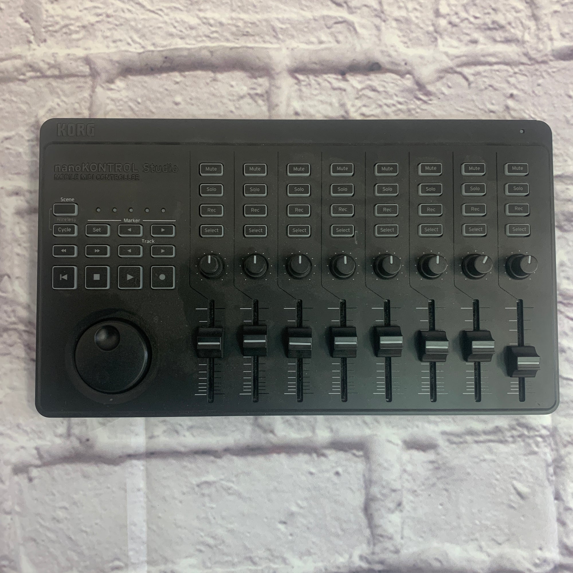 Korg nanoKontrol Mobile Midi Controller