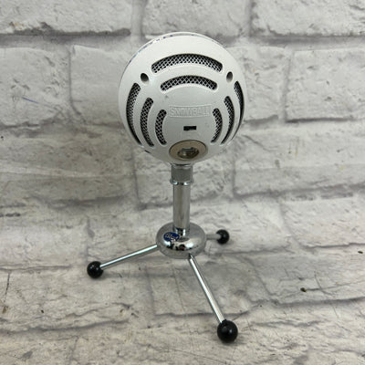 Blue Snowball USB Mic with Tripod