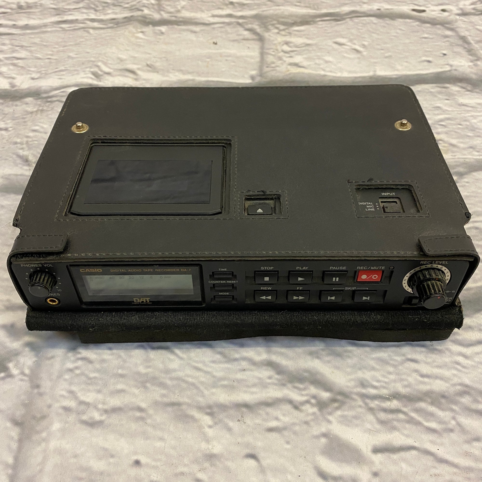 Casio DA-7 DAT Portable Digital Recorder