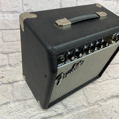 Fender Frontman 15G Guitar Combo Amp