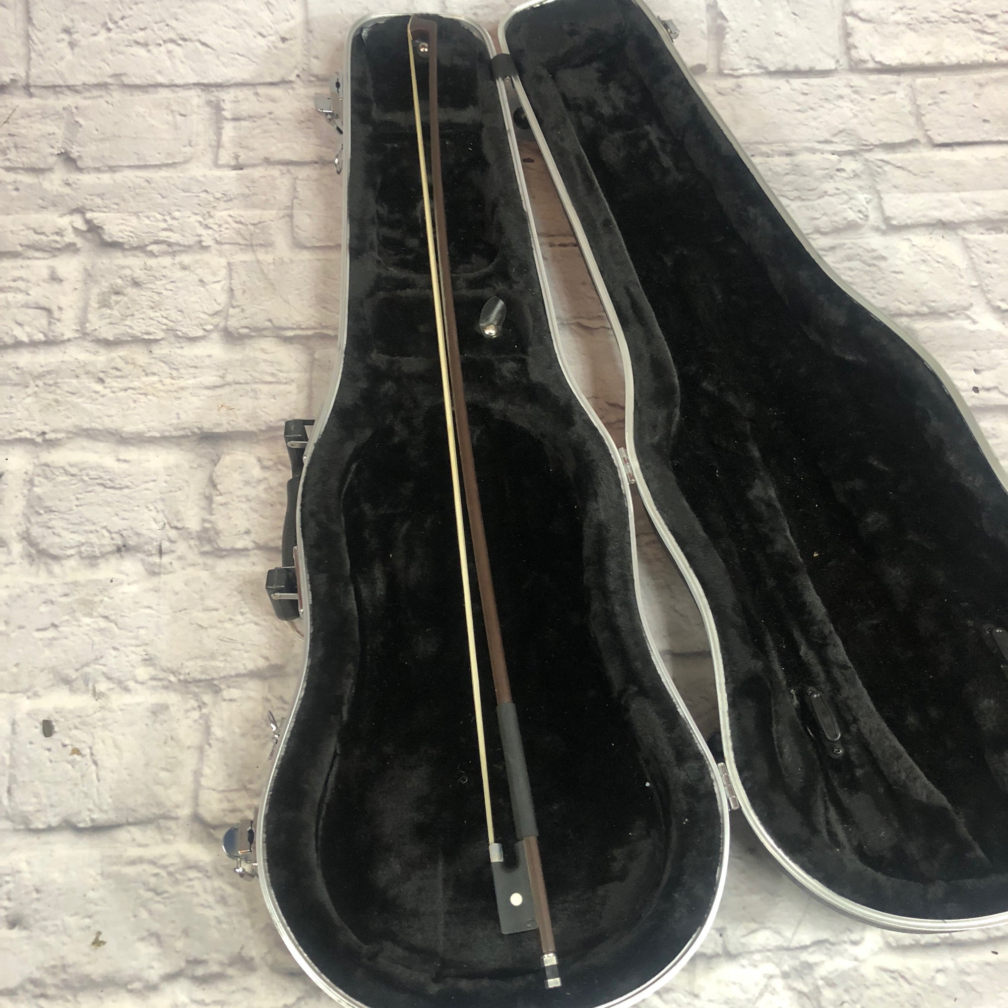 Frederick A. Strobel ML-85 full size Violin with Case