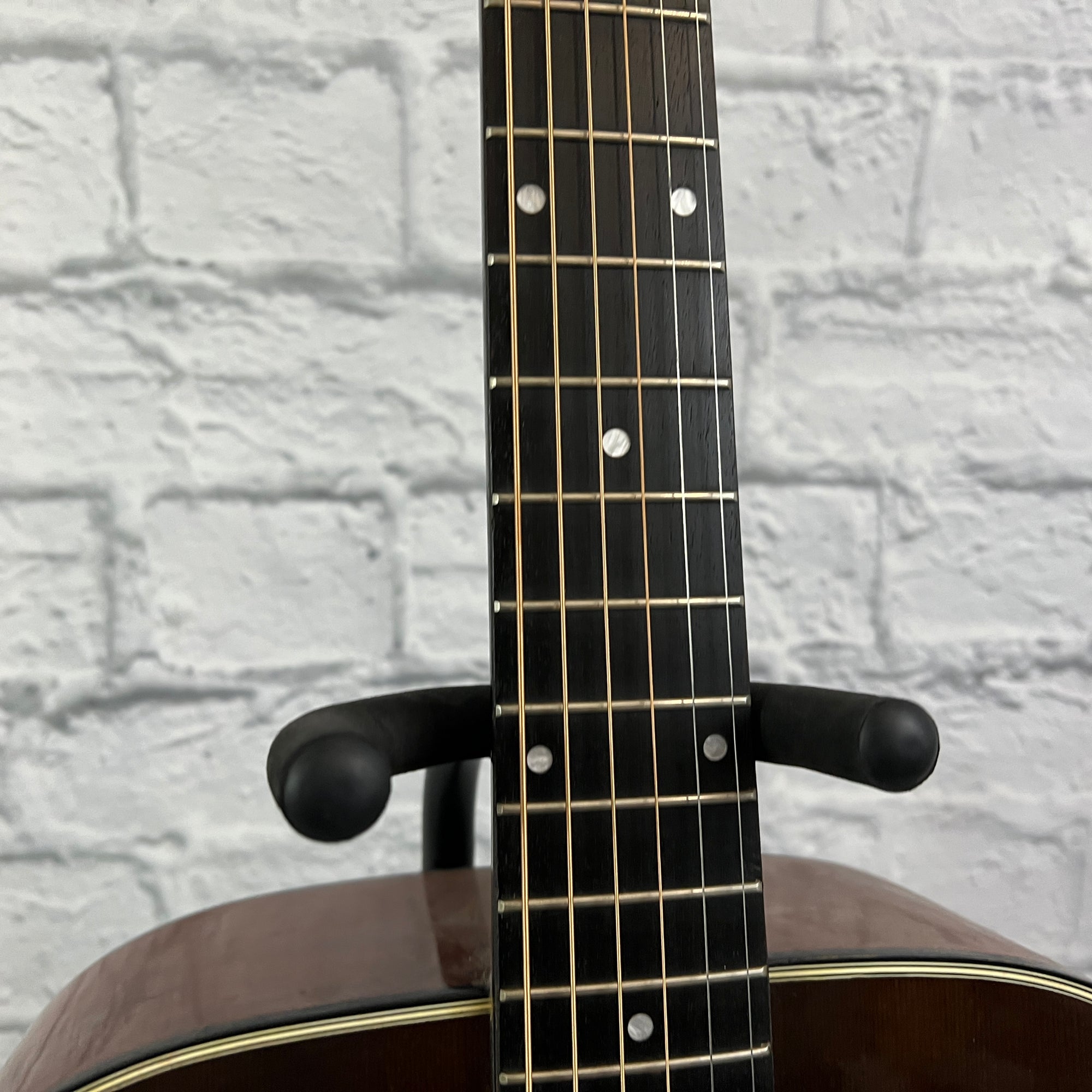Vintage MIK Lotus L-107 Acoustic Guitar w/ Chipboard Case
