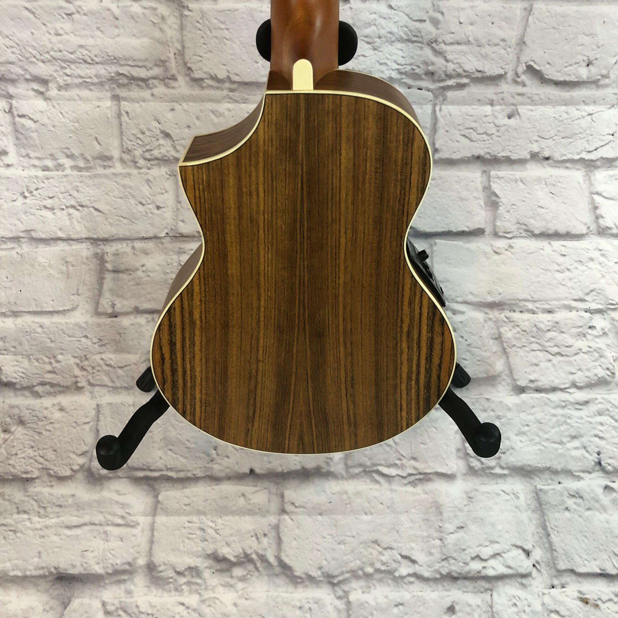 ** Ibanez UEWT14E Exotic Wood Tenor Acoustic-Electric Ukulele