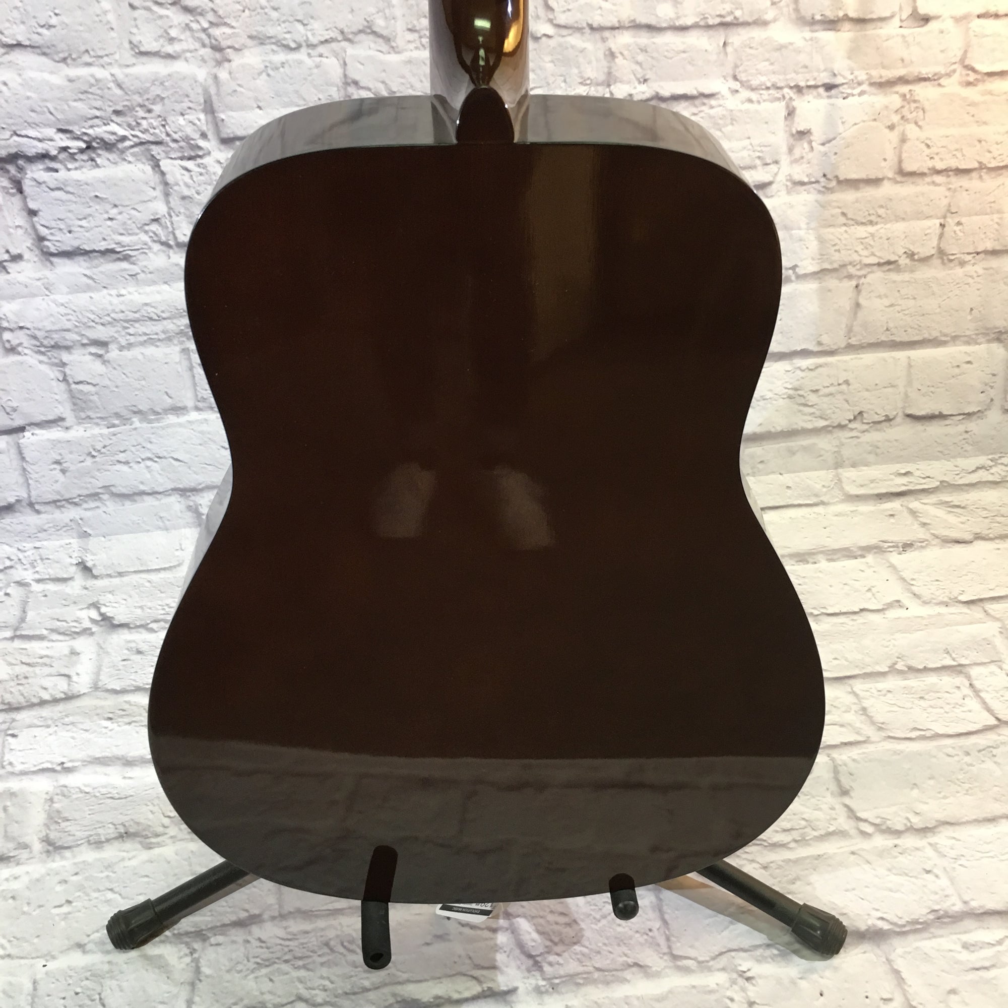 Yamaha F325 Dreadnaught Acoustic Guitar