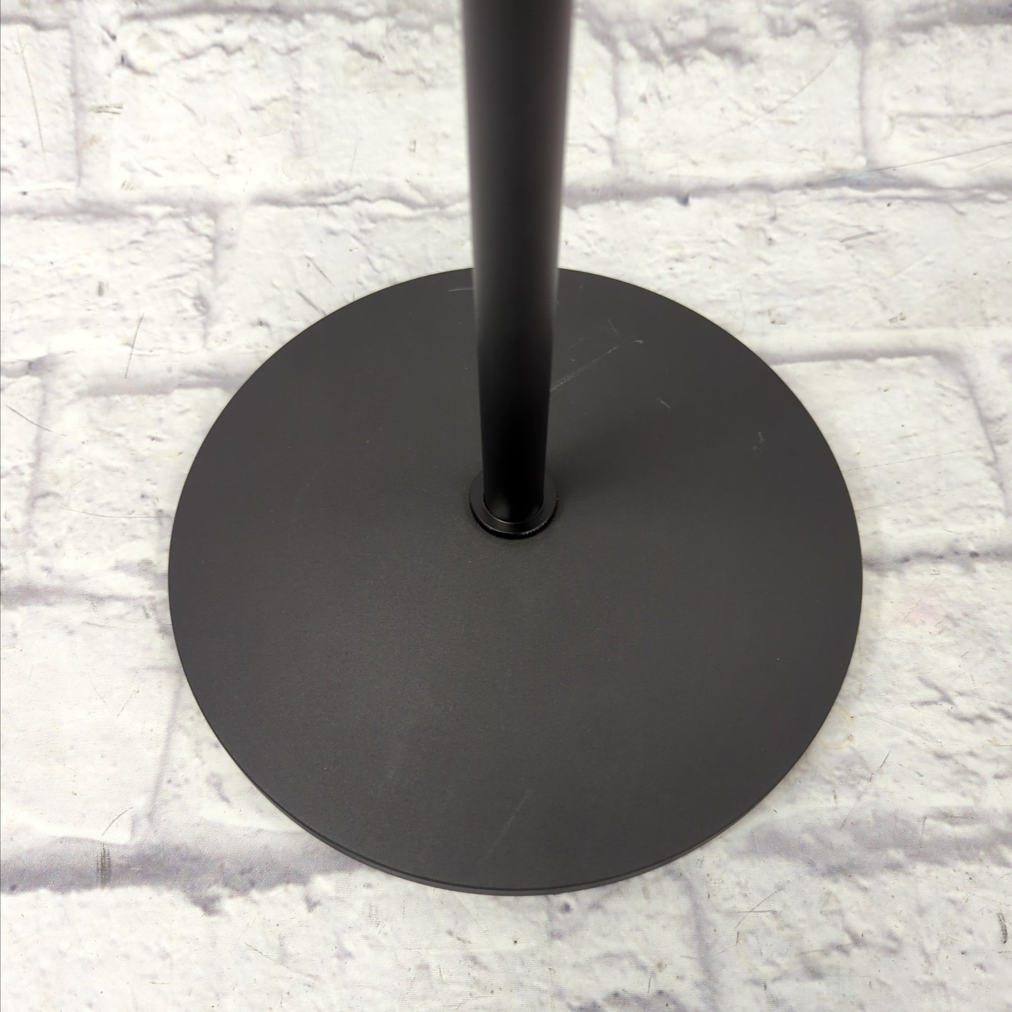 InnoGear MS250 Straight Mic Stand Round Base