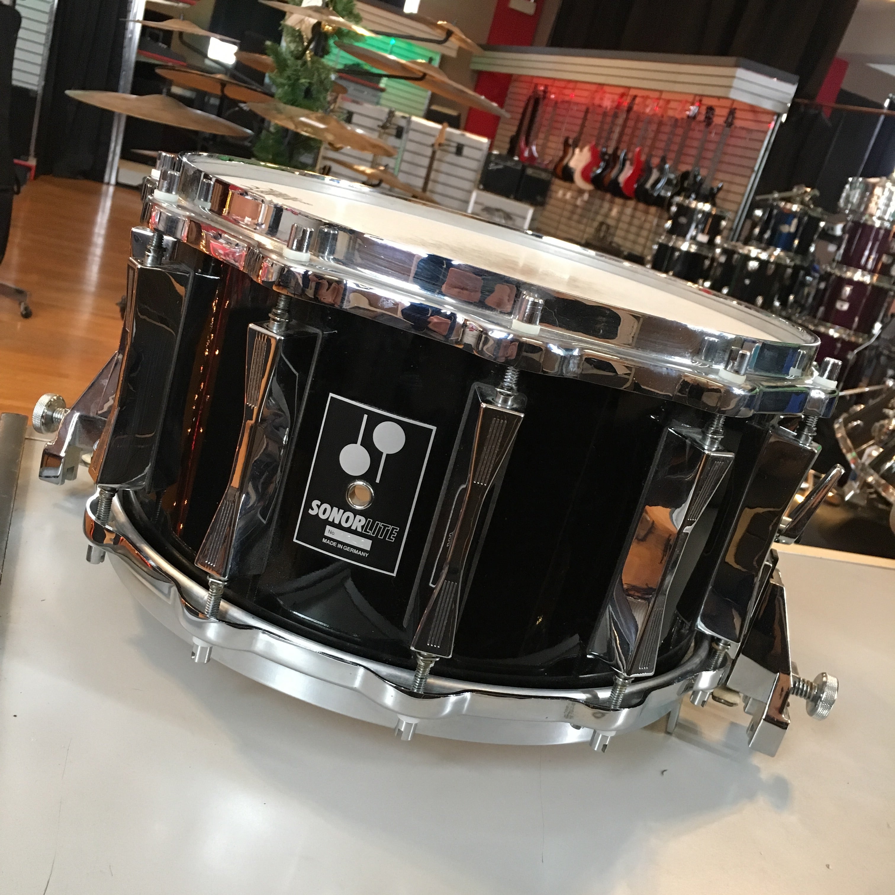 Sonor Lite 14x7 Maple Snare Drum - Evolution Music